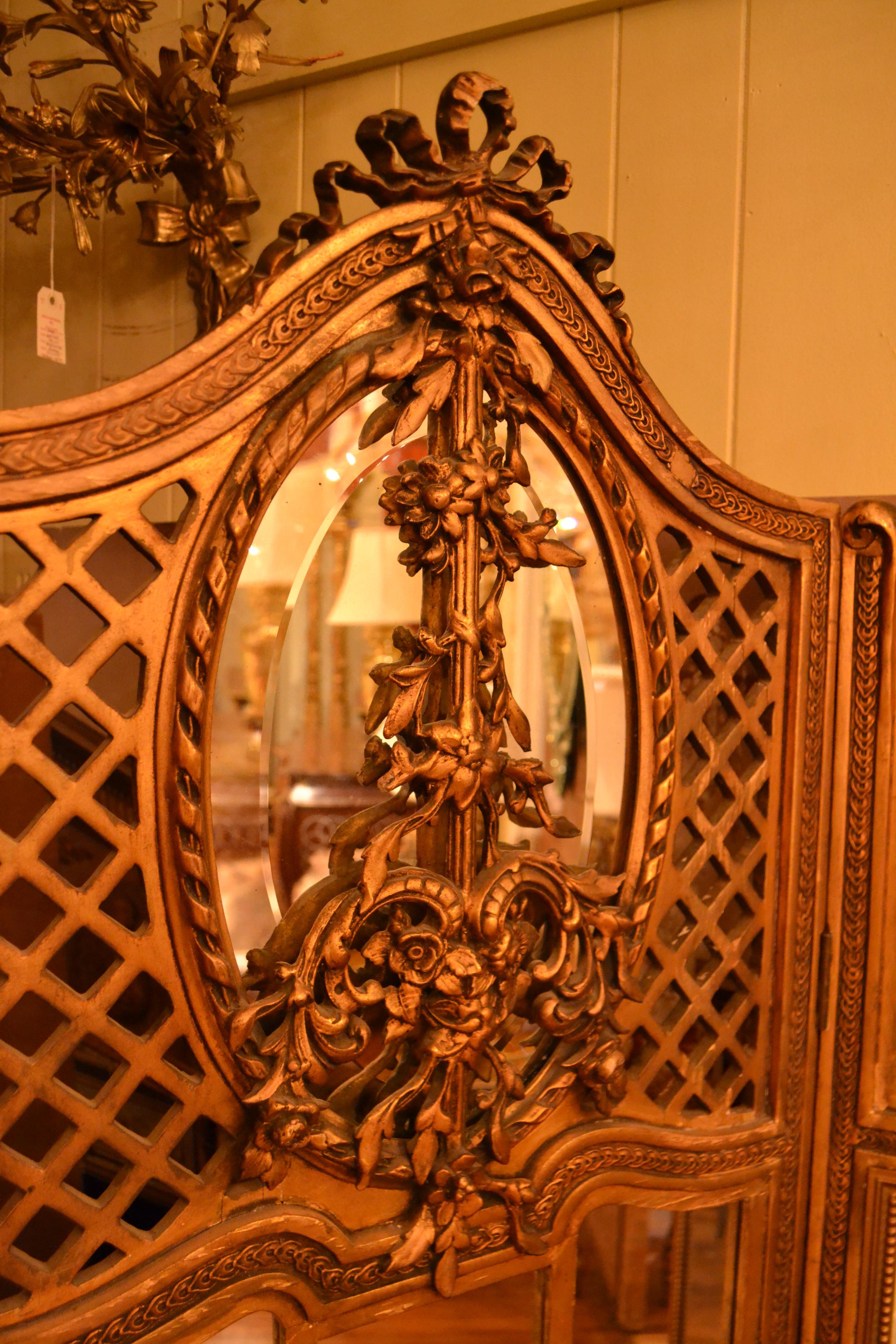 Antique French Louis XVI Three-Panel Screen In Good Condition For Sale In New Orleans, LA