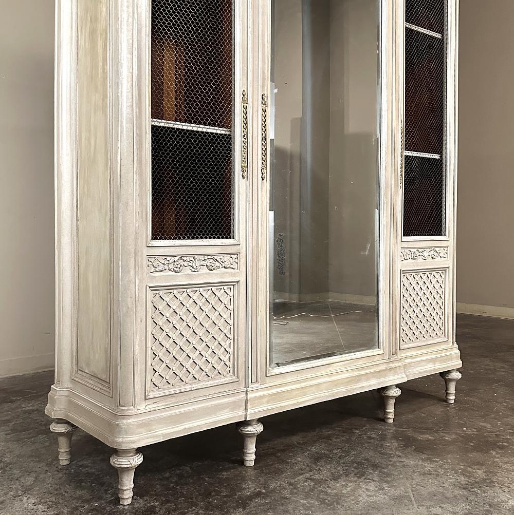 Antique French Louis XVI Triple Painted Armoire ~ DIsplay Armoire For Sale 2