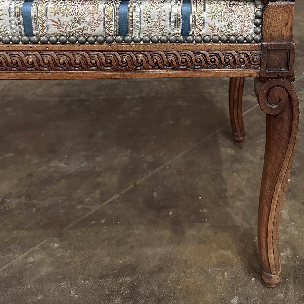 Antique French Louis XVI Walnut Armbench ~ Vanity Bench For Sale 9
