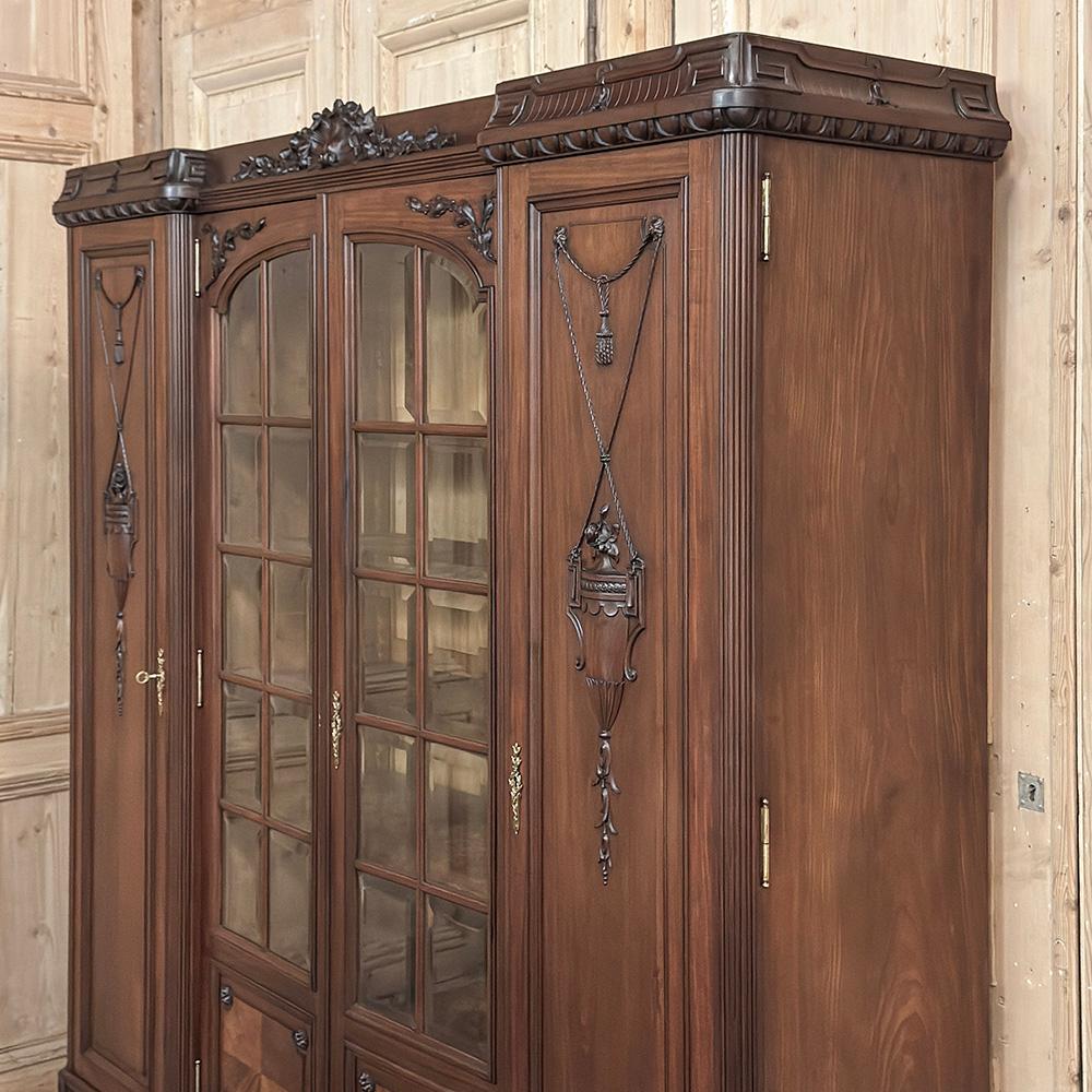 Antique French Louis XVI Walnut Bookcase ~ Bibliotheque by Hirler of Alsace en vente 6
