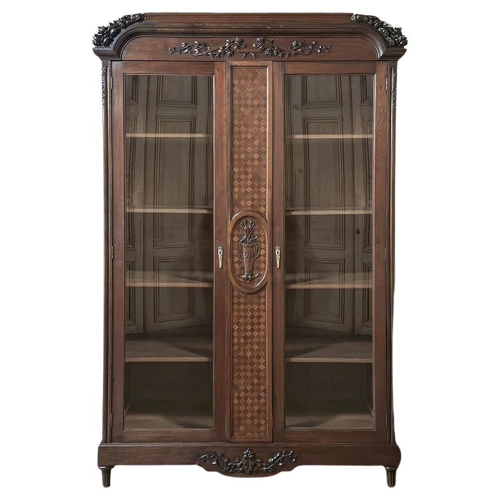 Ancienne bibliothèque en noyer Louis XVI ~ Armoire d'exposition