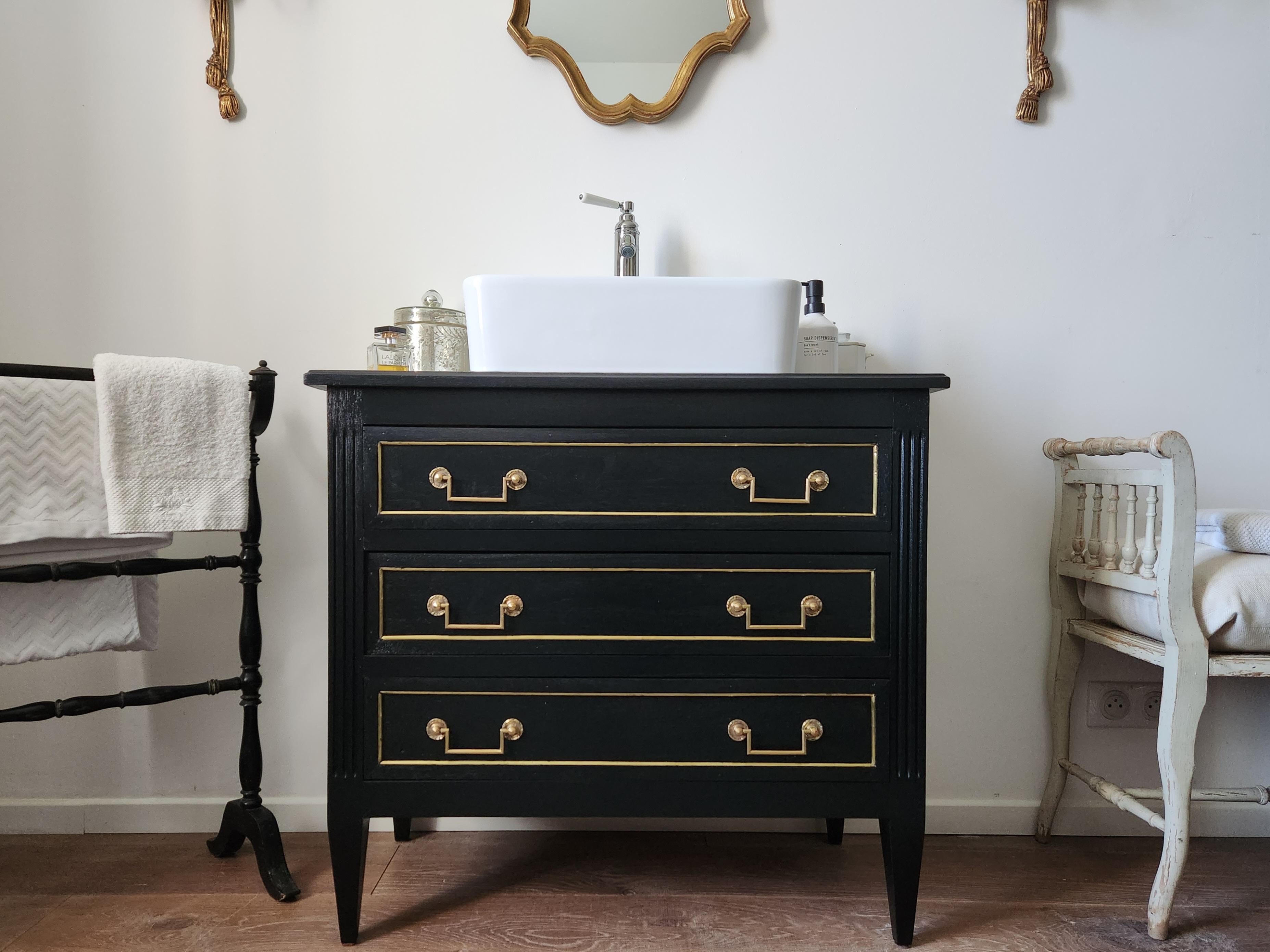 Ceramic Antique French Louis XVI Washbasin Cabinet, brass & bronze For Sale