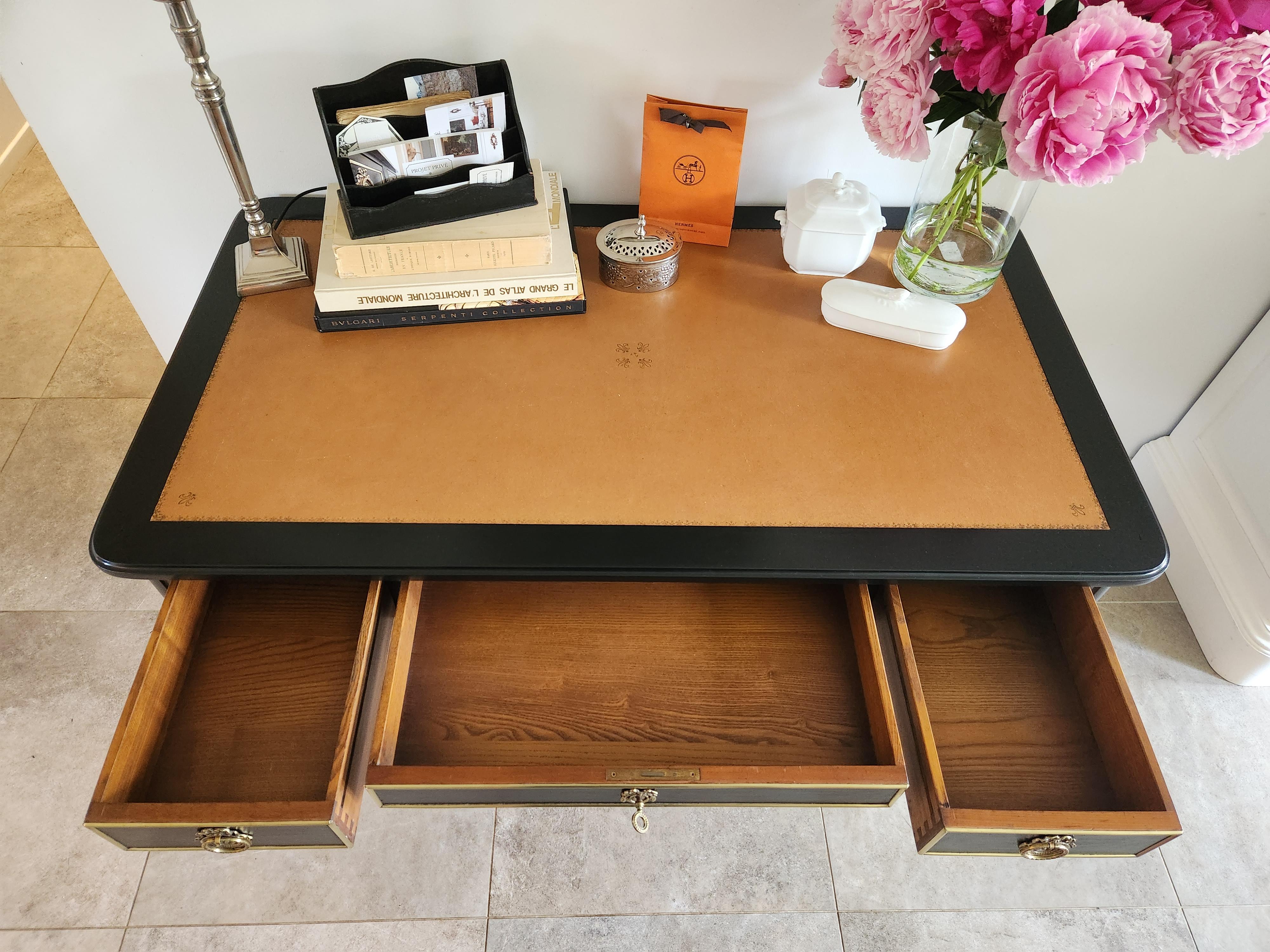 Antique French Louis XVI Writing Desk Cognac Leather, Bonze & Brass For Sale 5