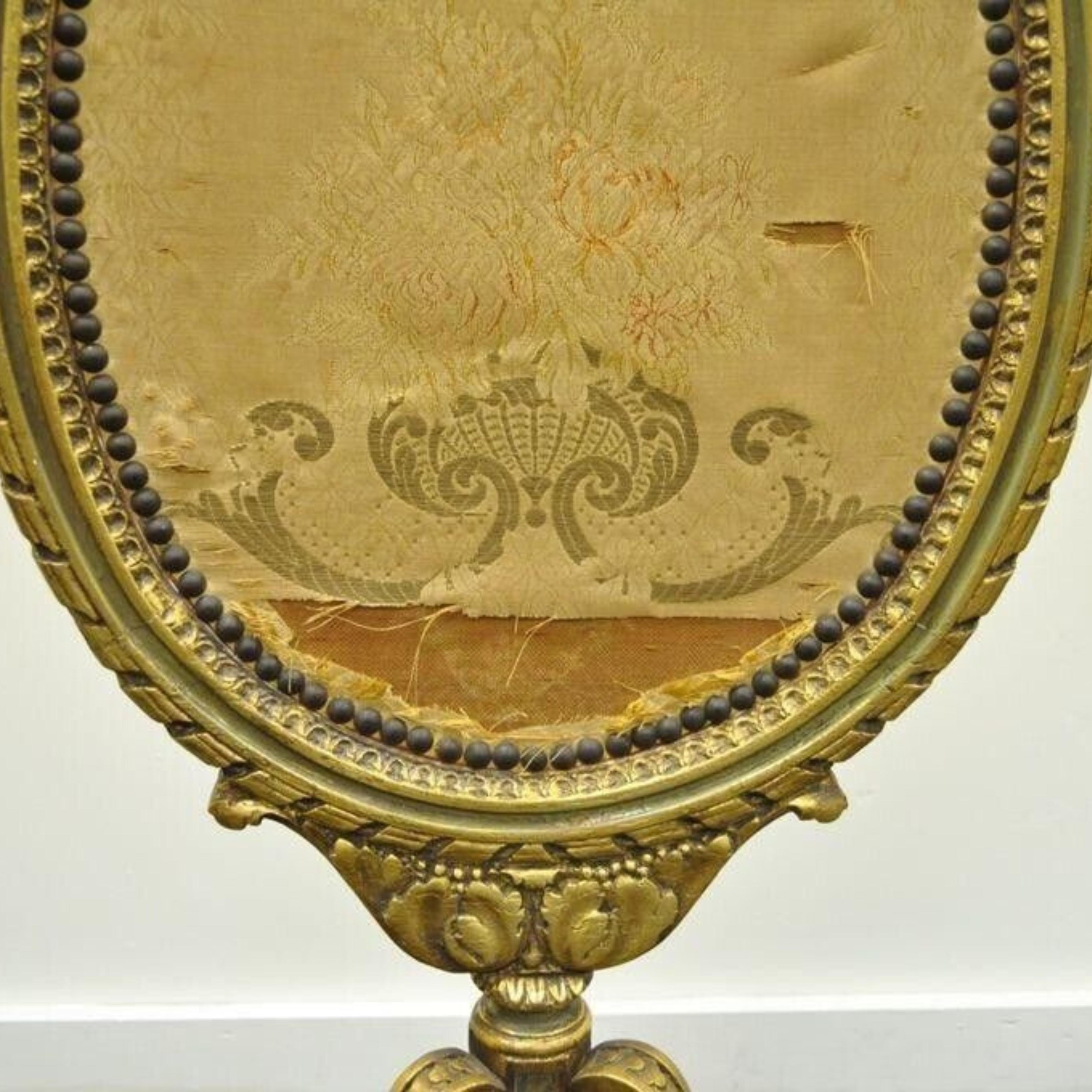 Début du 20ème siècle Antique écran de cheminée ovale de style Louis XVI XV en bois doré sculpté et vert en vente