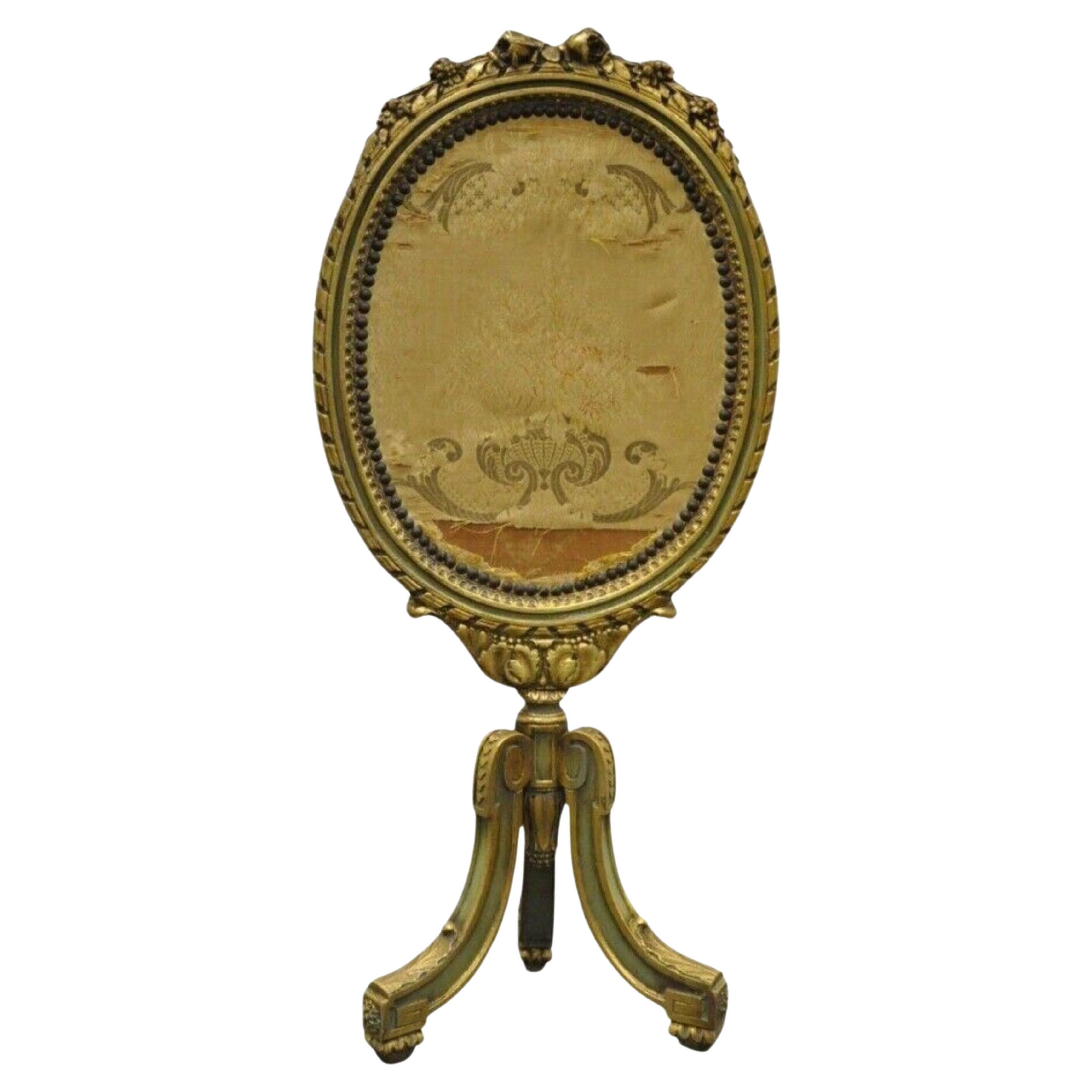 Antique écran de cheminée ovale de style Louis XVI XV en bois doré sculpté et vert en vente