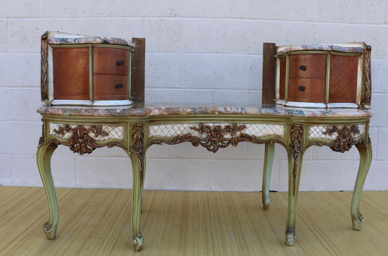 Antique French Luis XV Vanity With Triple Folding Panels Mirror For Sale 3