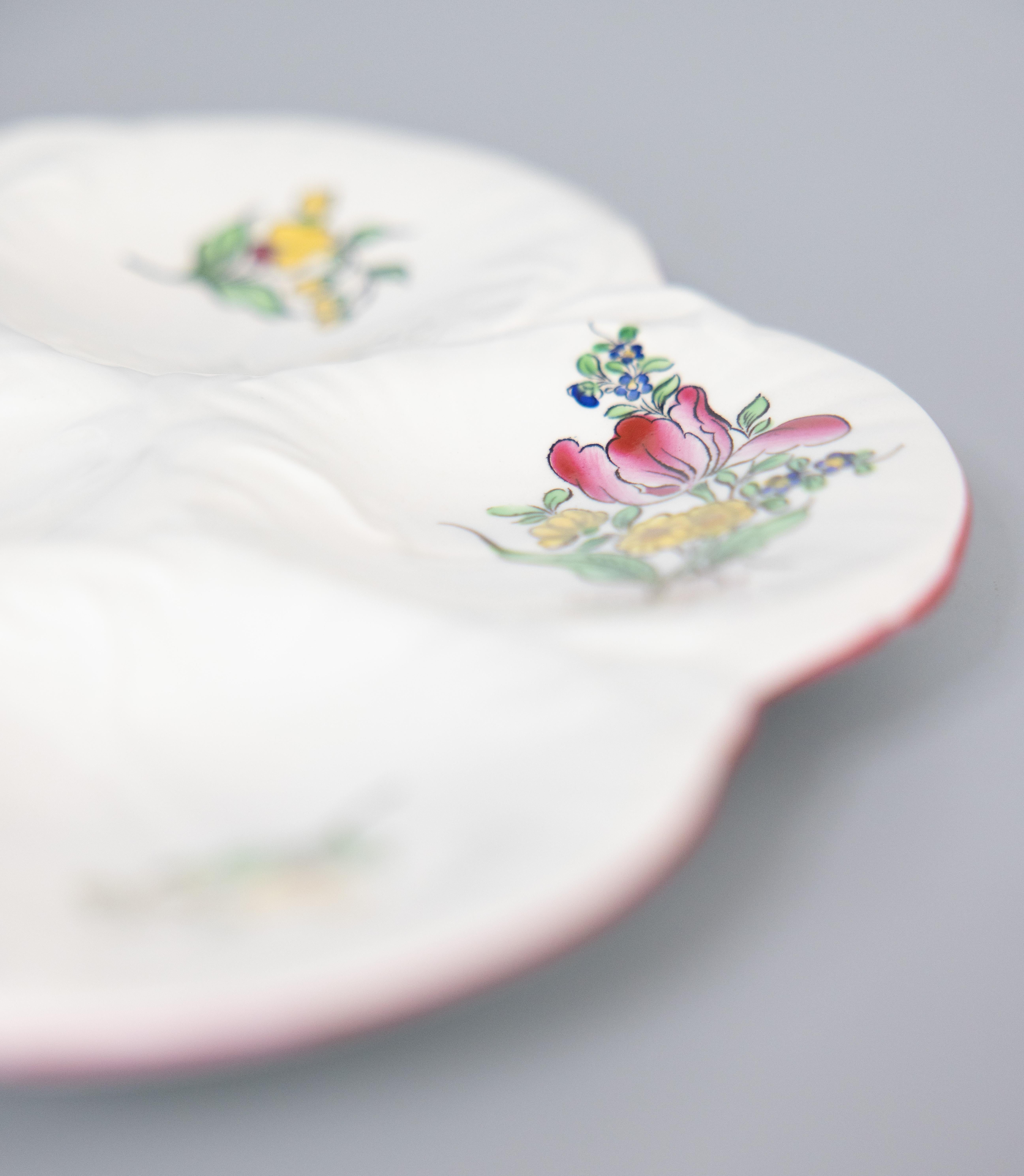 Hand-Painted Antique French Luneville Floral Porcelain Oyster Plate, circa 1900 For Sale