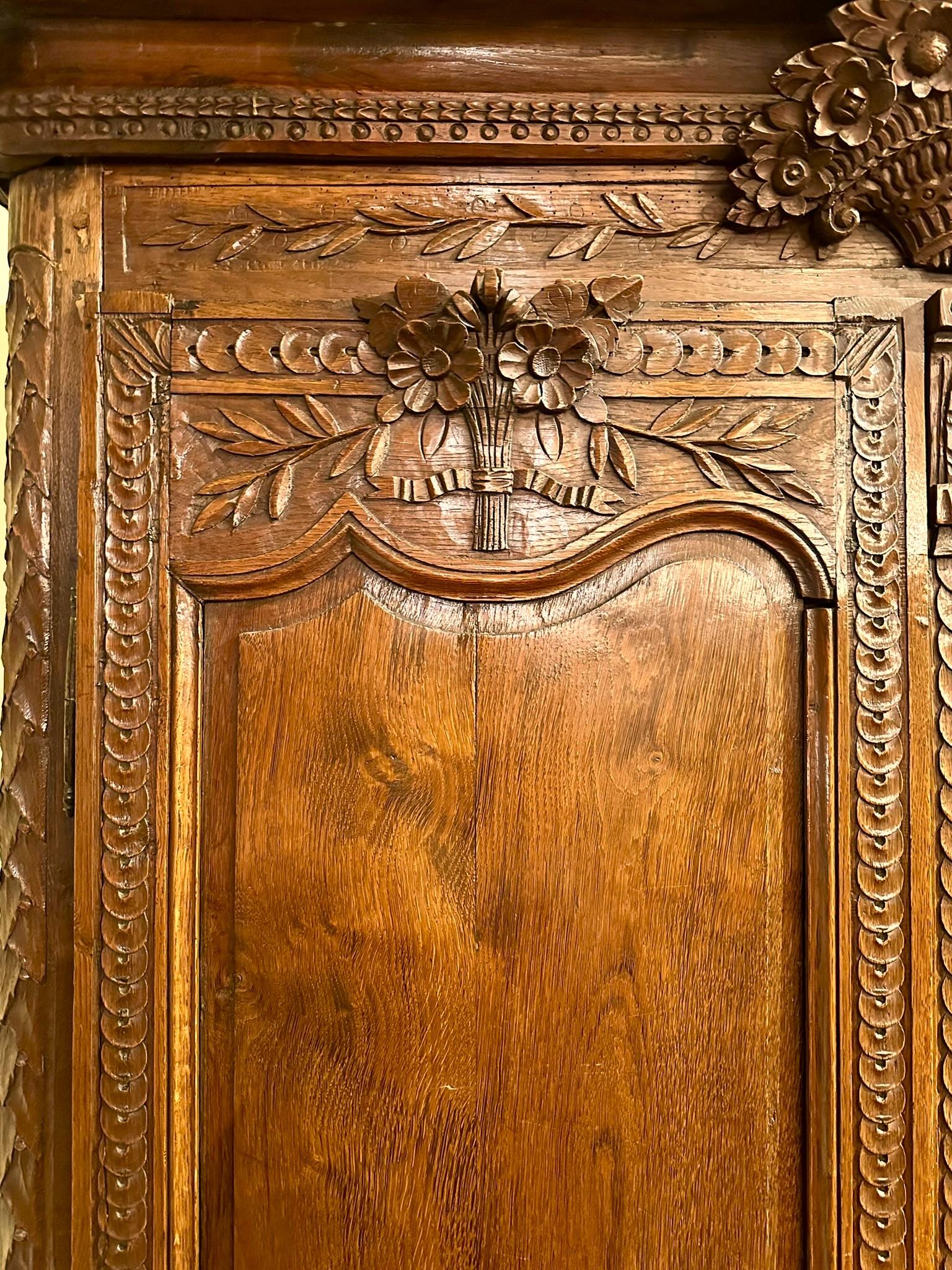 Antique French Lyonnaise Carved Oak Armoire, Circa 1790-1810. For Sale 1