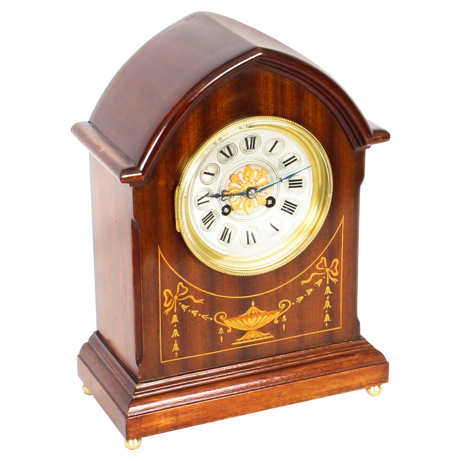 Antique French Mahogany and Marquetry Mantel Clock, Early 20th Century