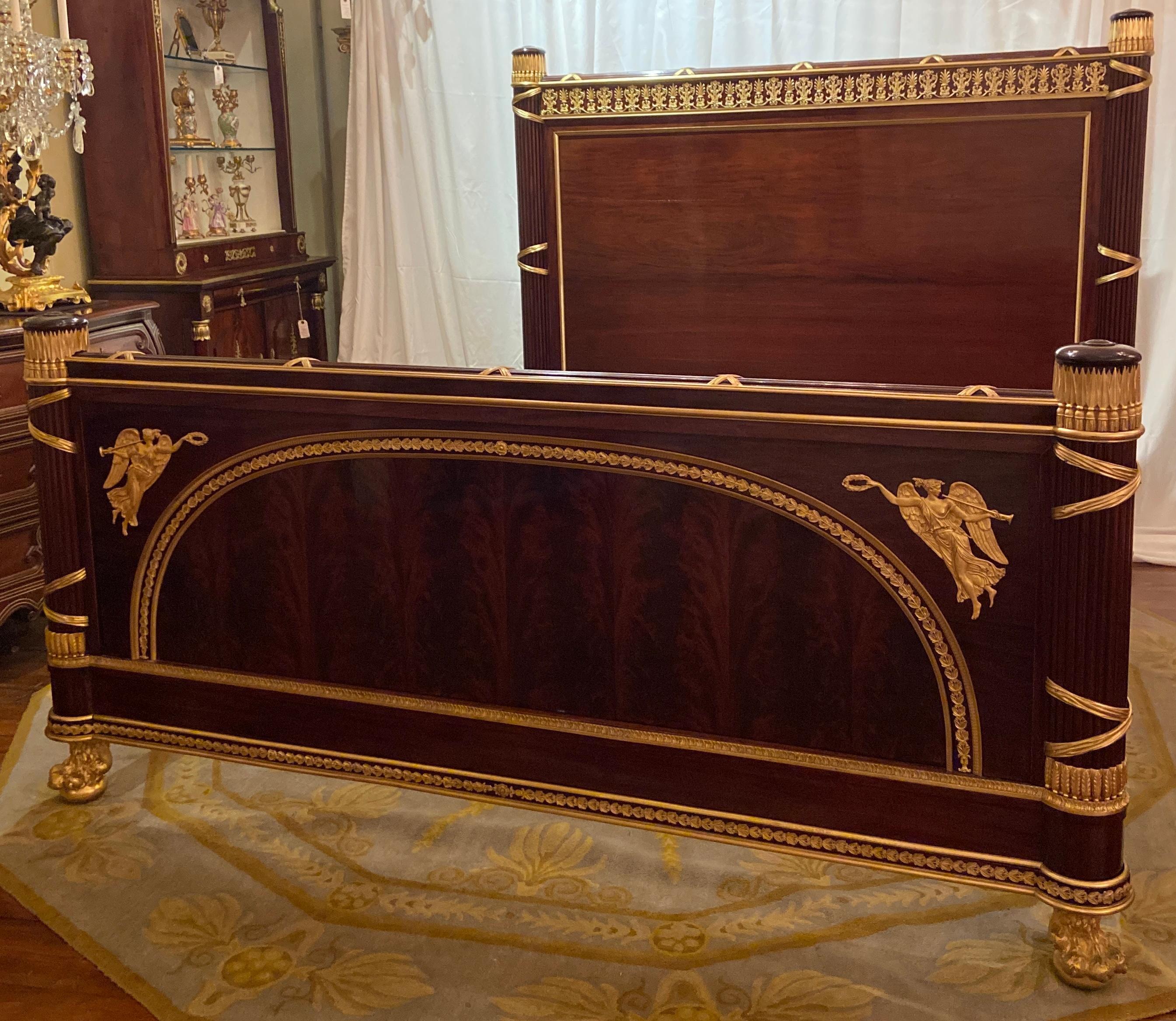 Antique French Mahogany and Ormolu King-Size Bed by Master Ebeniste, circa 1890 In Good Condition In New Orleans, LA