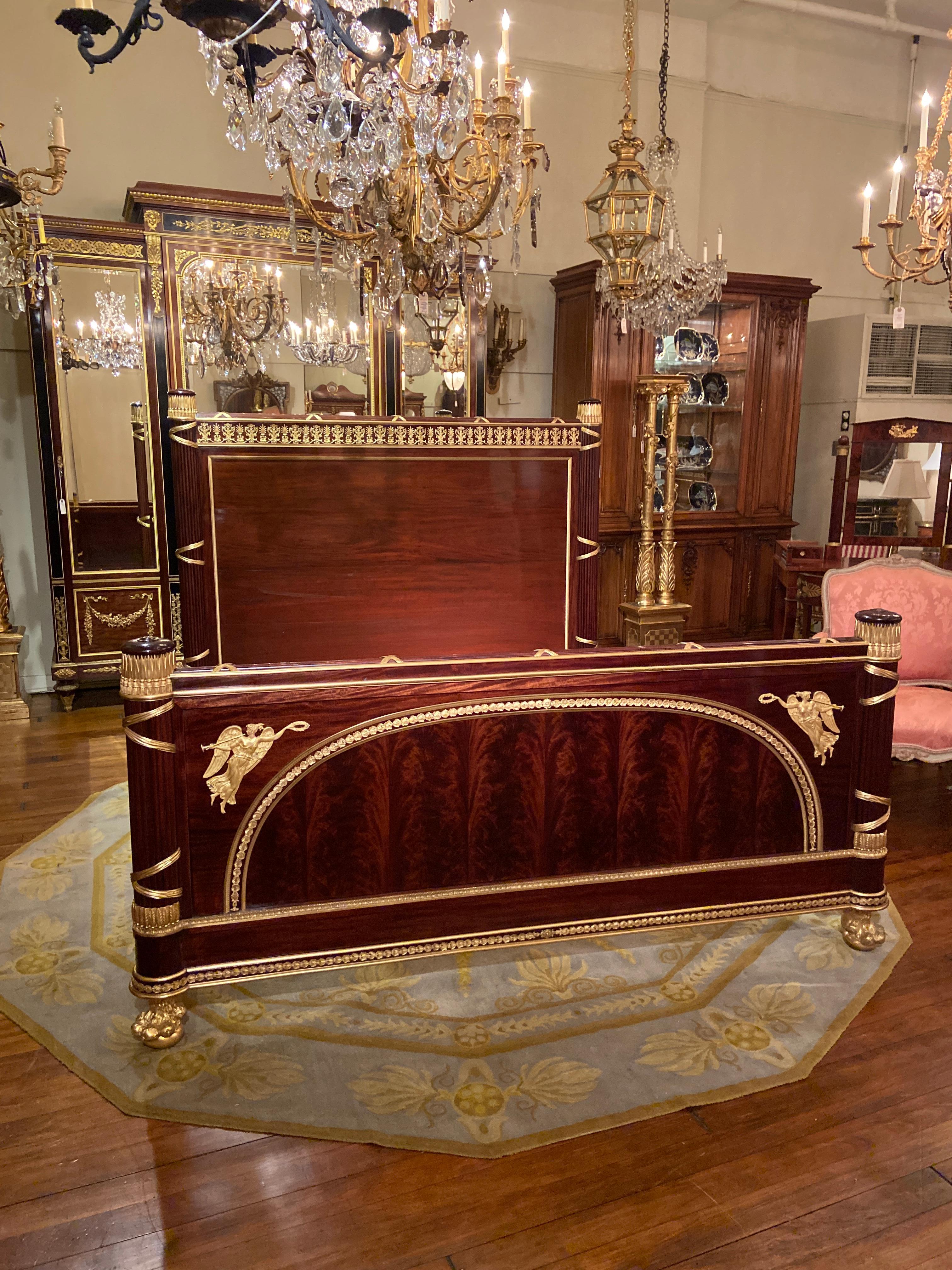 Antique French Mahogany and Ormolu King-Size Bed by Master Ebeniste, circa 1890 5