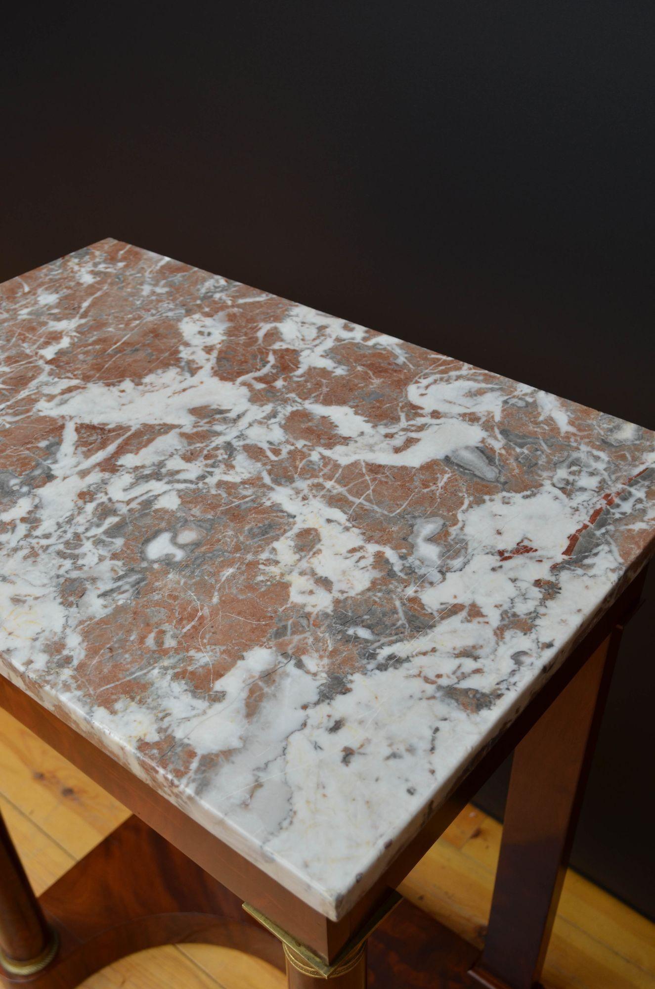 Acajou Table console française ancienne en acajou en vente