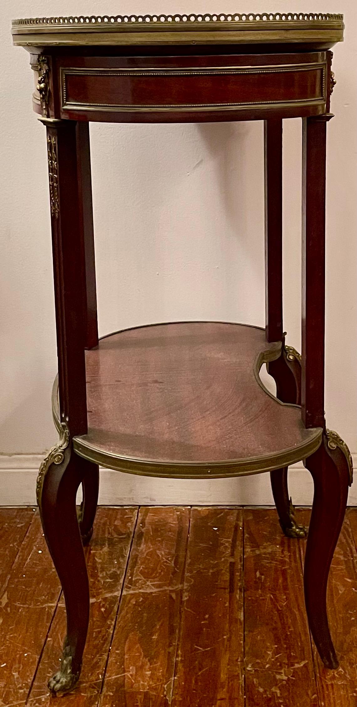 Antique French Mahogany & Gold Bronze Marble Top Kidney Shaped Table Circa 1890 in vendita 5