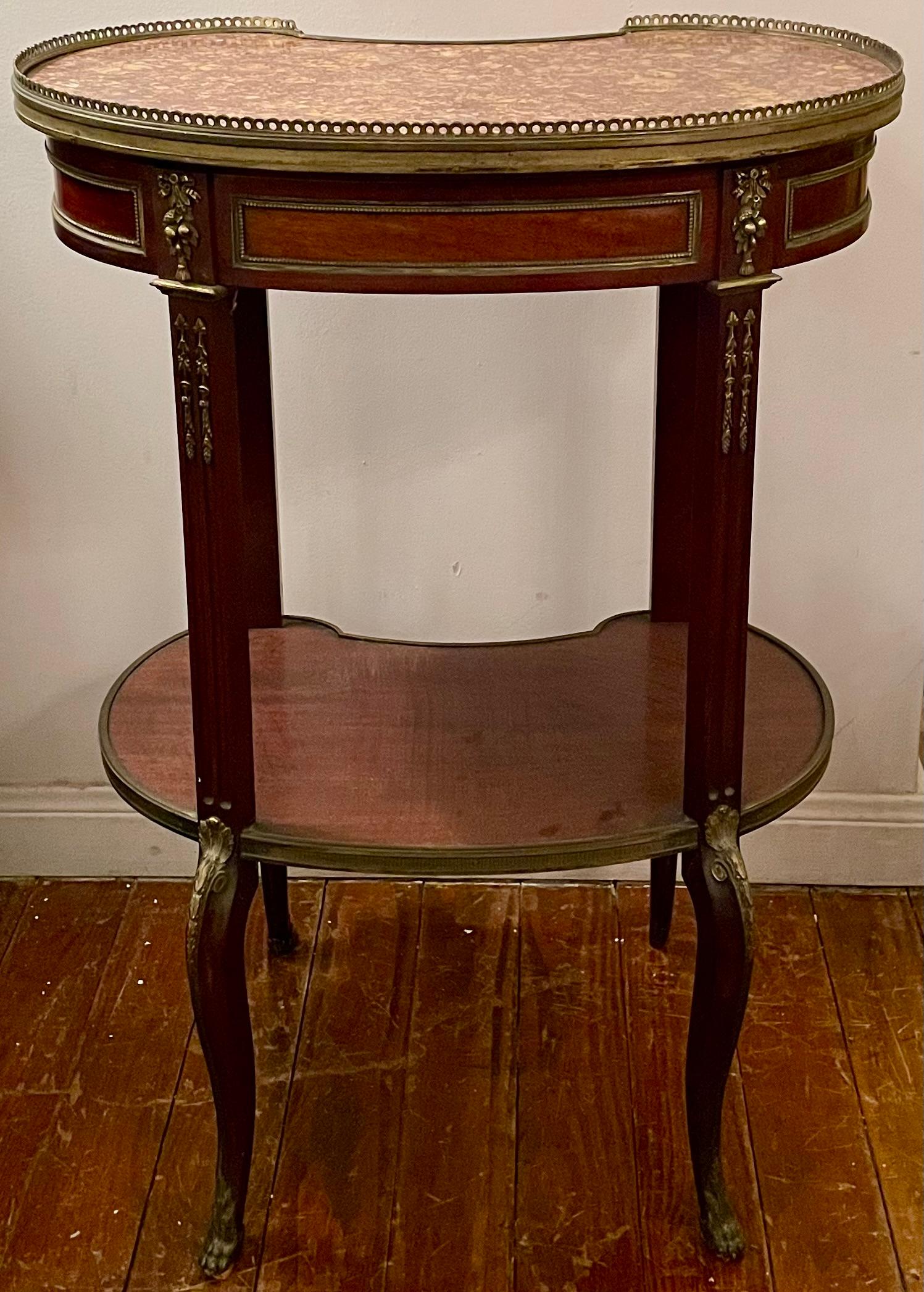 Antique French Mahogany & Gold Bronze Marble Top Kidney Shaped Table Circa 1890 in vendita 2