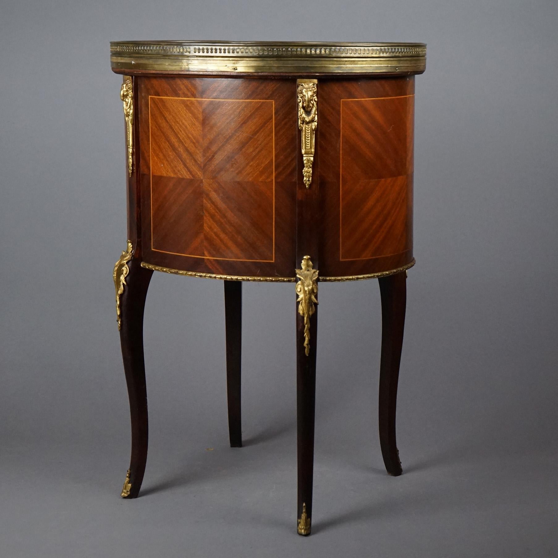 Ancienne table d'appoint française en forme de rein en acajou, bois de violette, marbre et bronze doré en vente 5