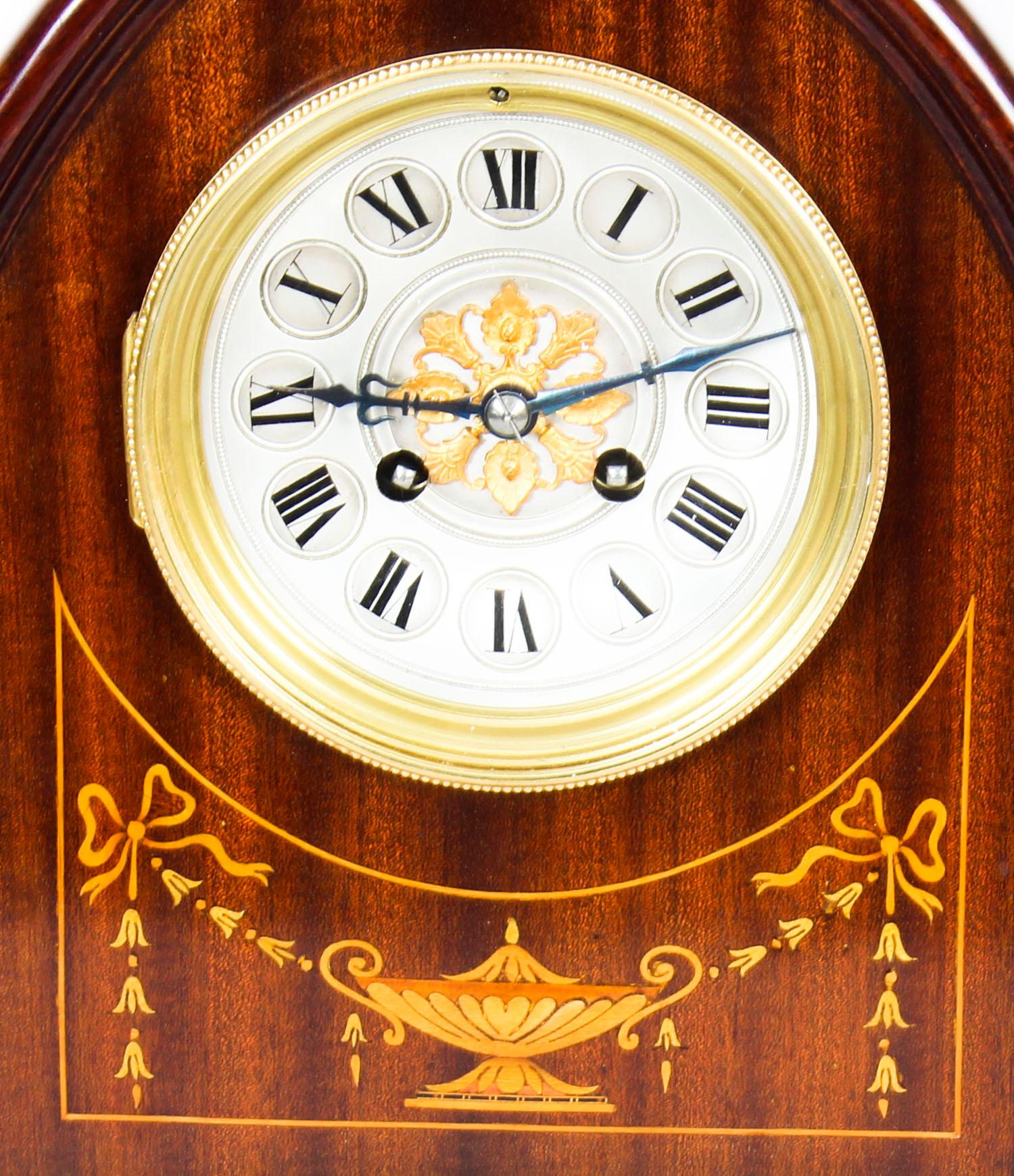 Antique French Mahogany and Marquetry Mantel Clock, Early 20th Century In Good Condition In London, GB