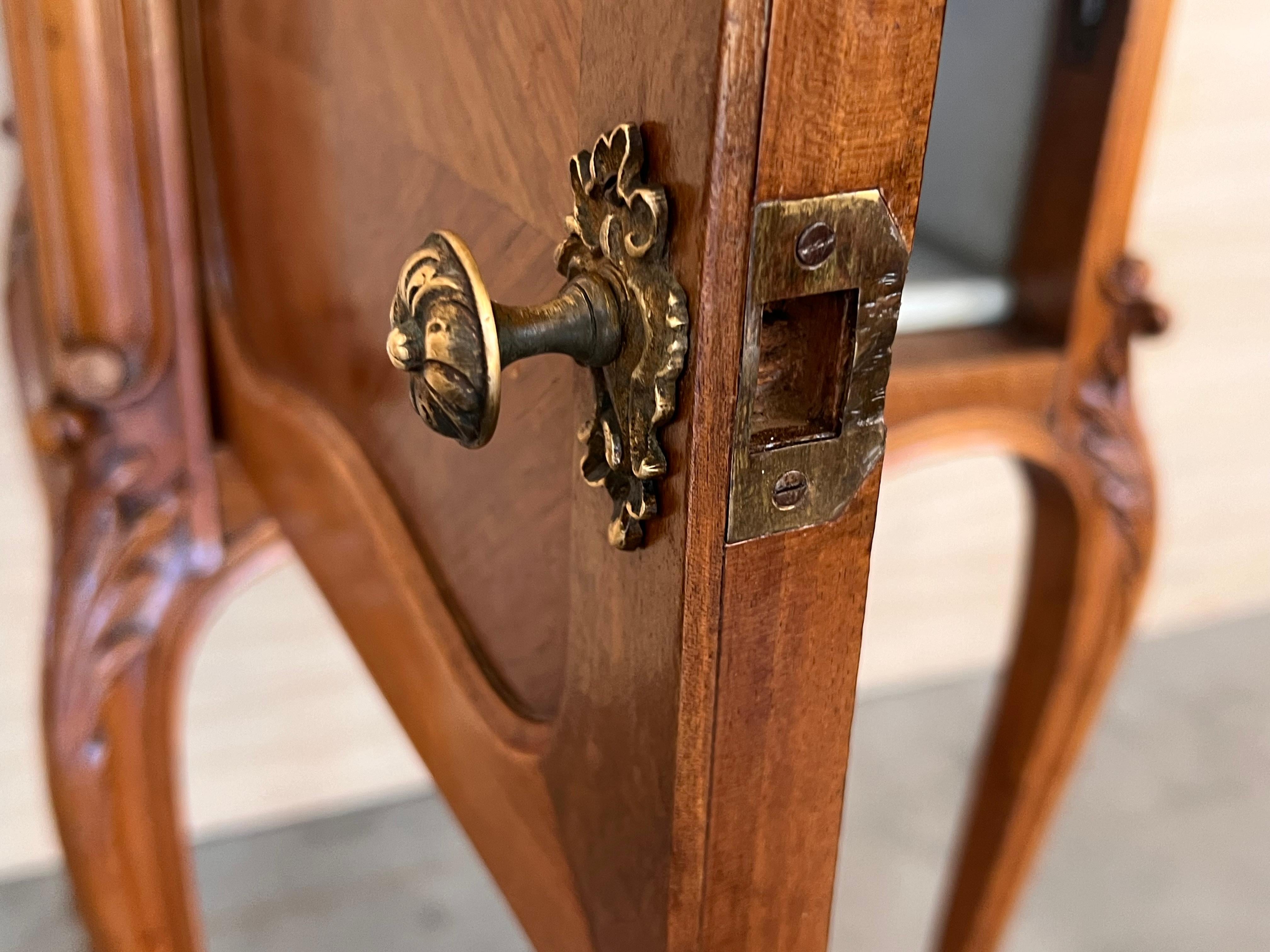 Antique French Mahogany Night Stands with marble top and wheels, 1900 For Sale 5