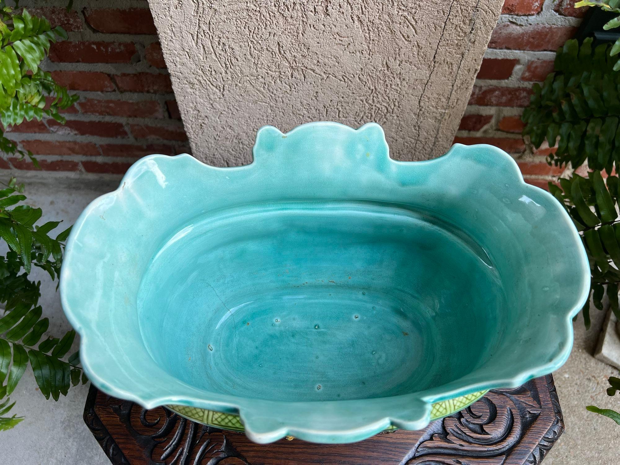 Antiquité Française Majolique Barbotine Jardinière Hunt Dog Onnaing Cache Pot Planter 4
