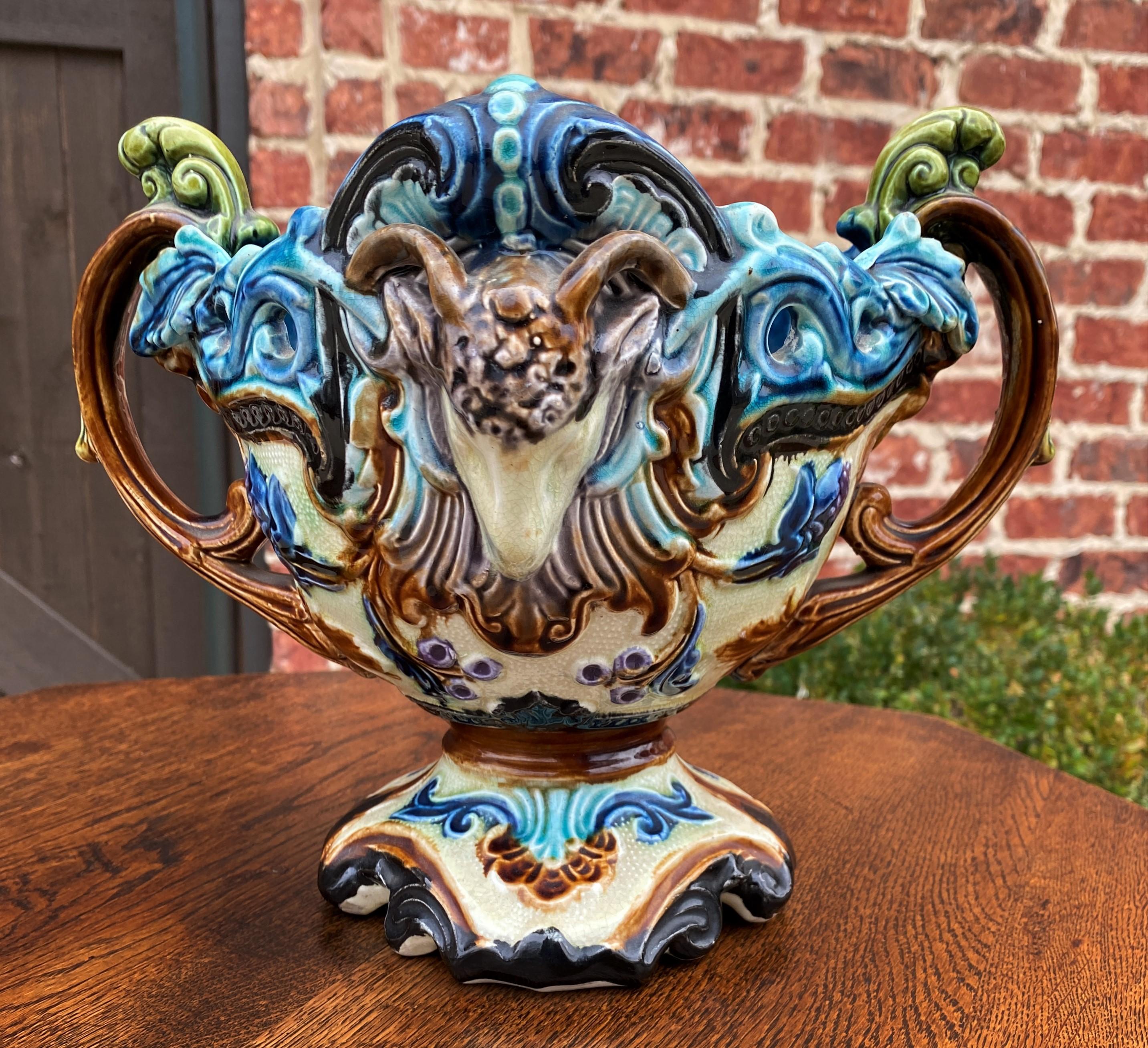 Ancien vase jardinière en majolique française, cache-pot, jardinière, jardinière avec fleurs, vers 1900 4