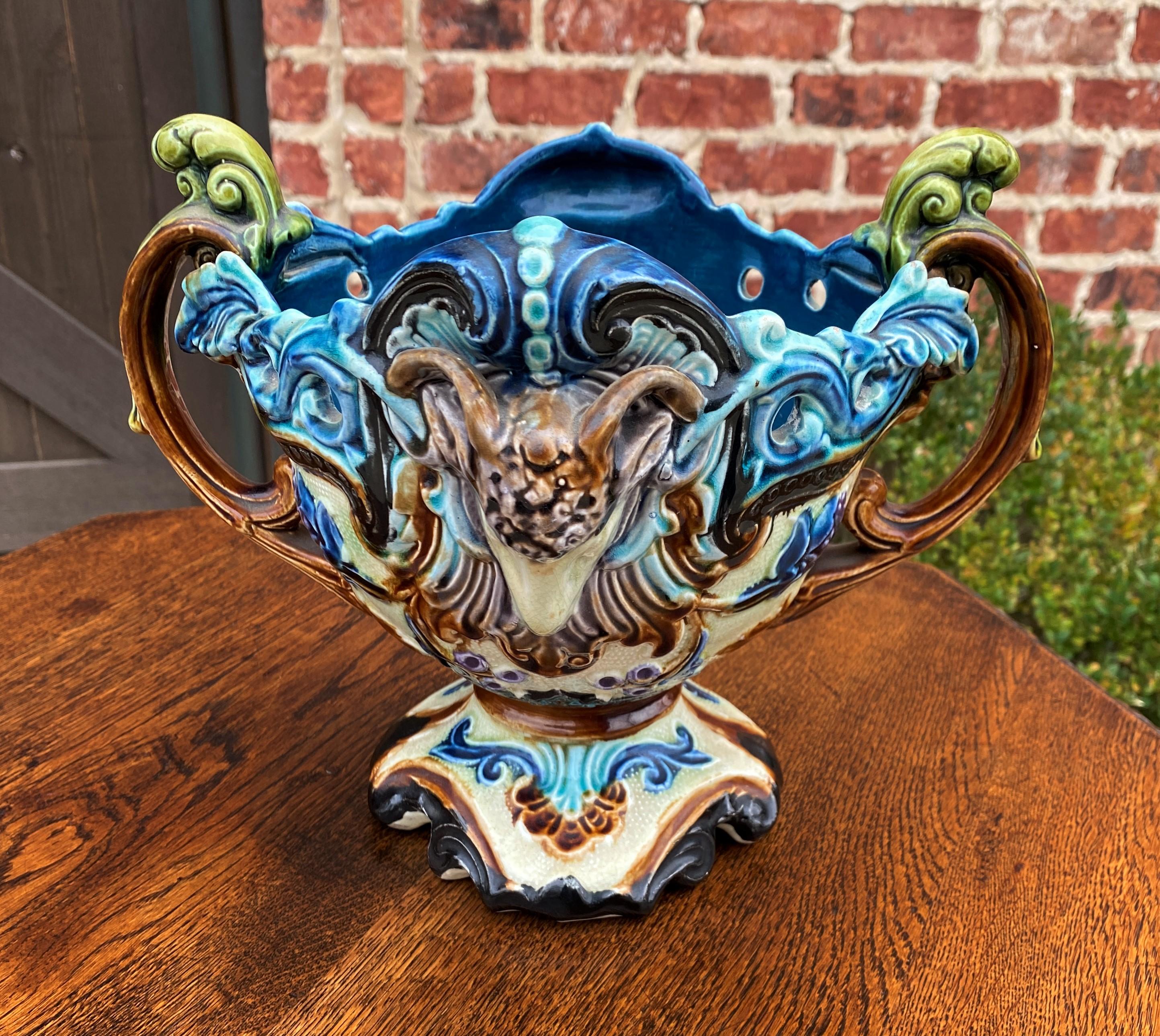 Ancien vase jardinière en majolique française, cache-pot, jardinière, jardinière avec fleurs, vers 1900 5