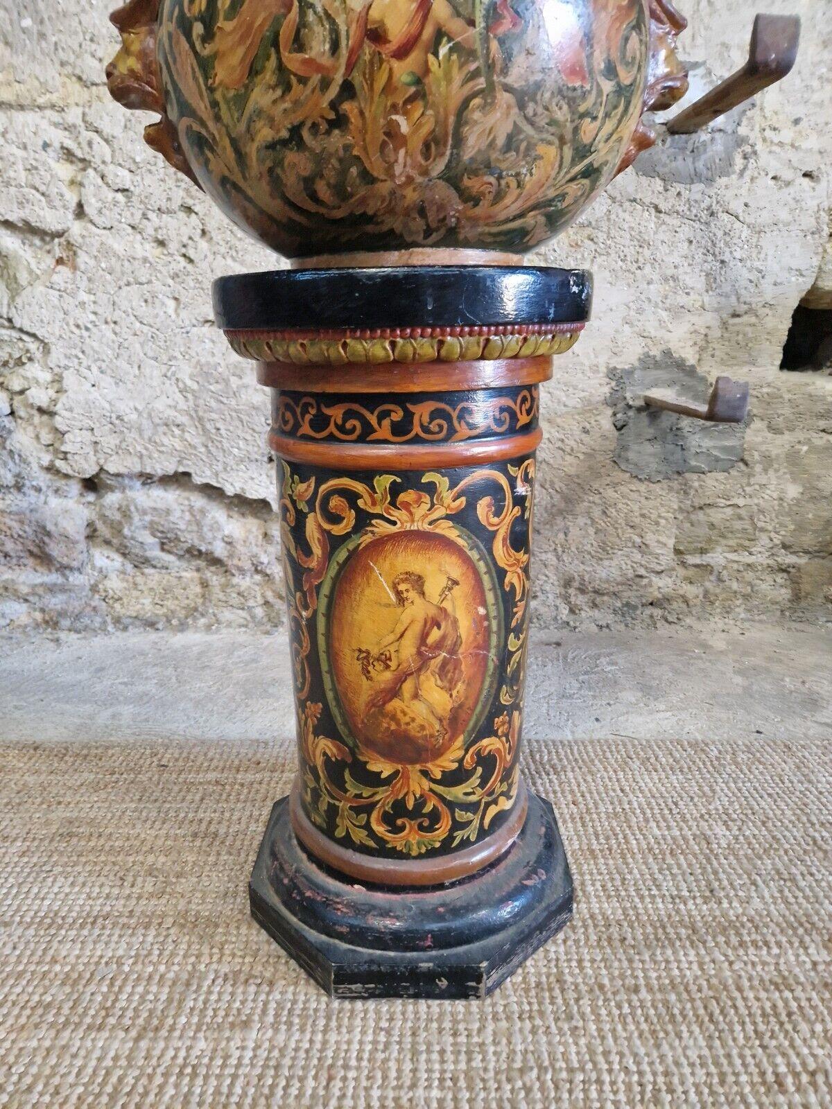 Antique Majolica Jardiniere Pot and Plinth 19th Century In Good Condition For Sale In Buxton, GB