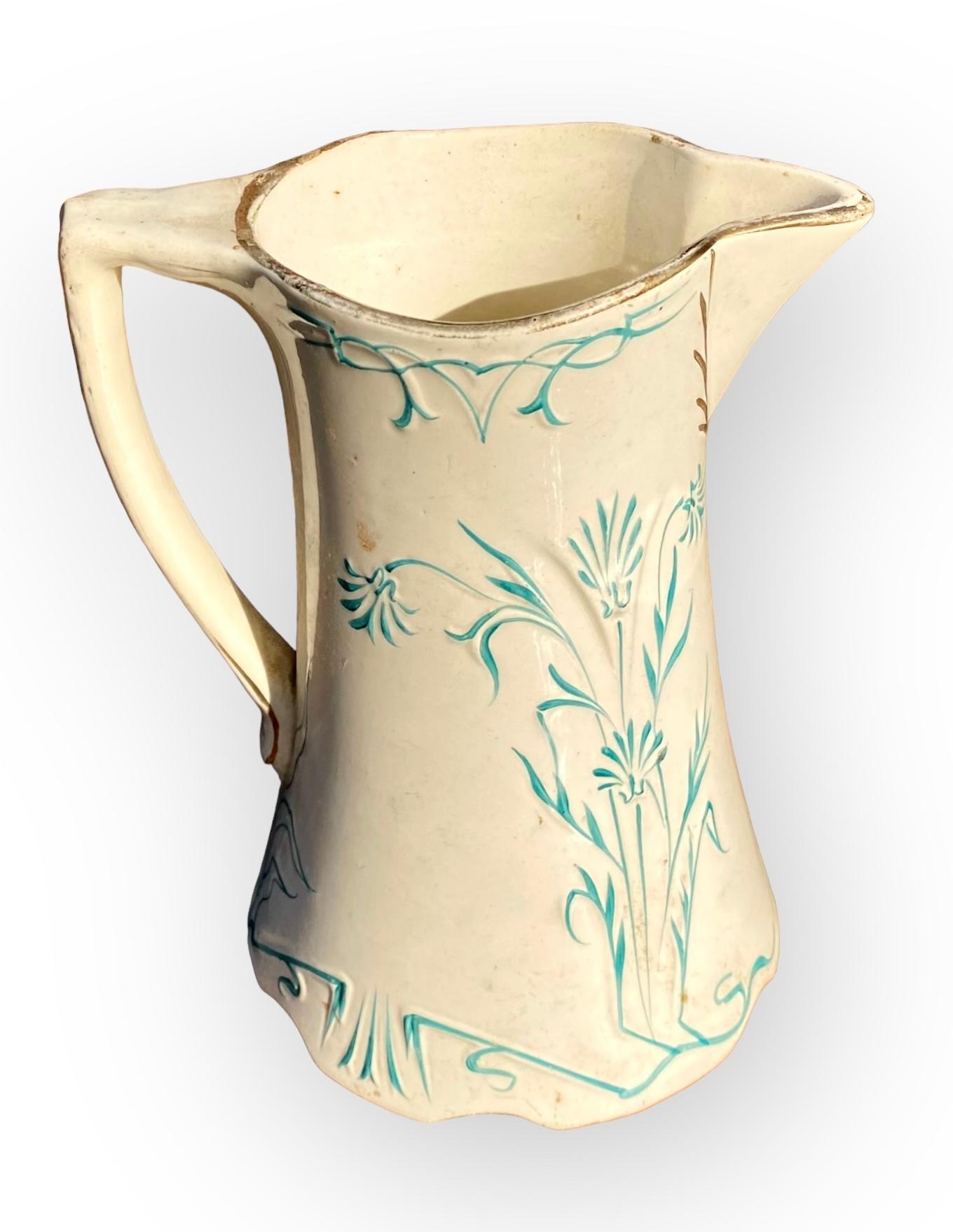 Antique French Majolica Pitcher by Saint Amand et Hamage Nord. in vendita 10