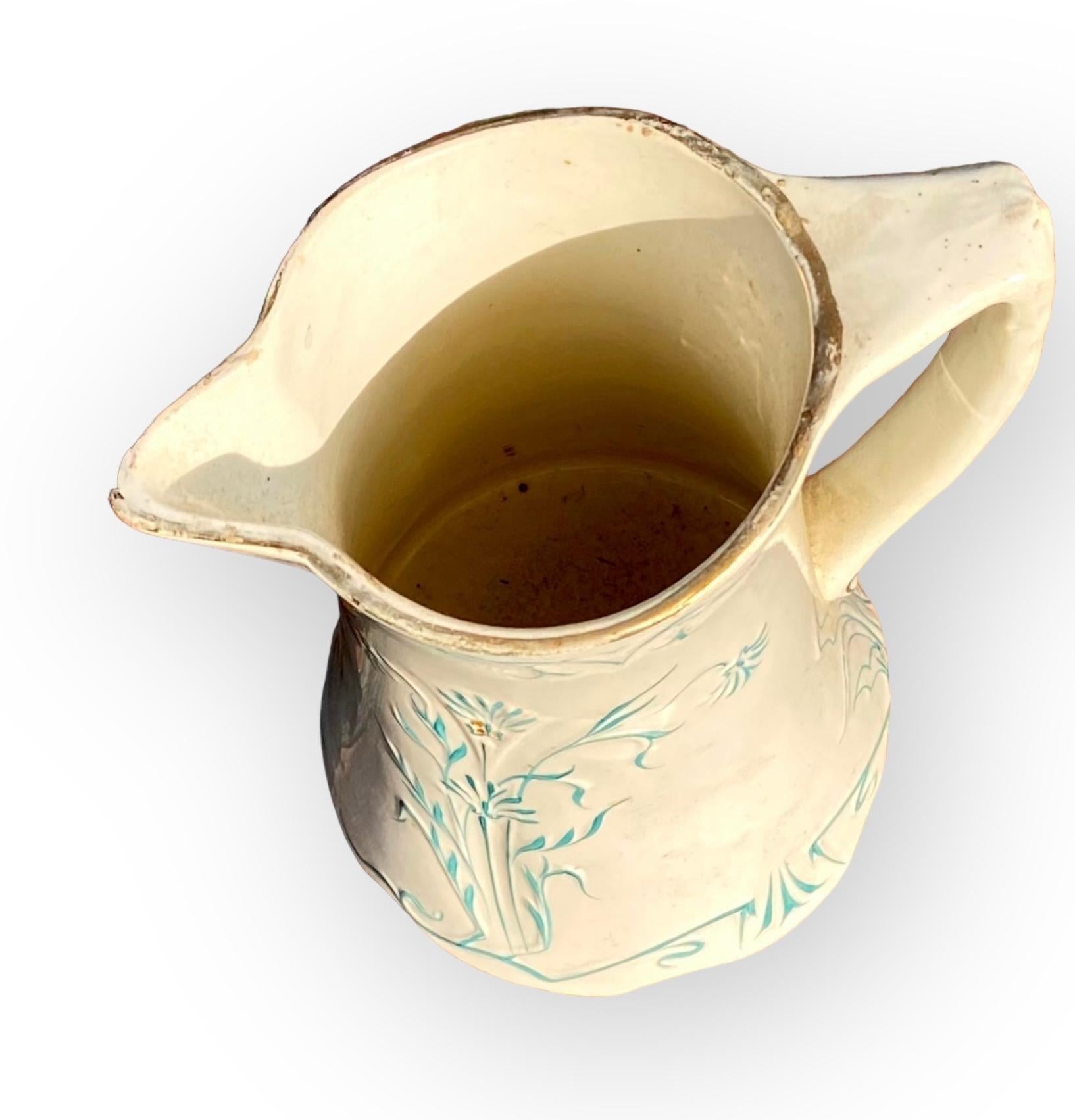 Faenza Antique French Majolica Pitcher by Saint Amand et Hamage Nord. in vendita