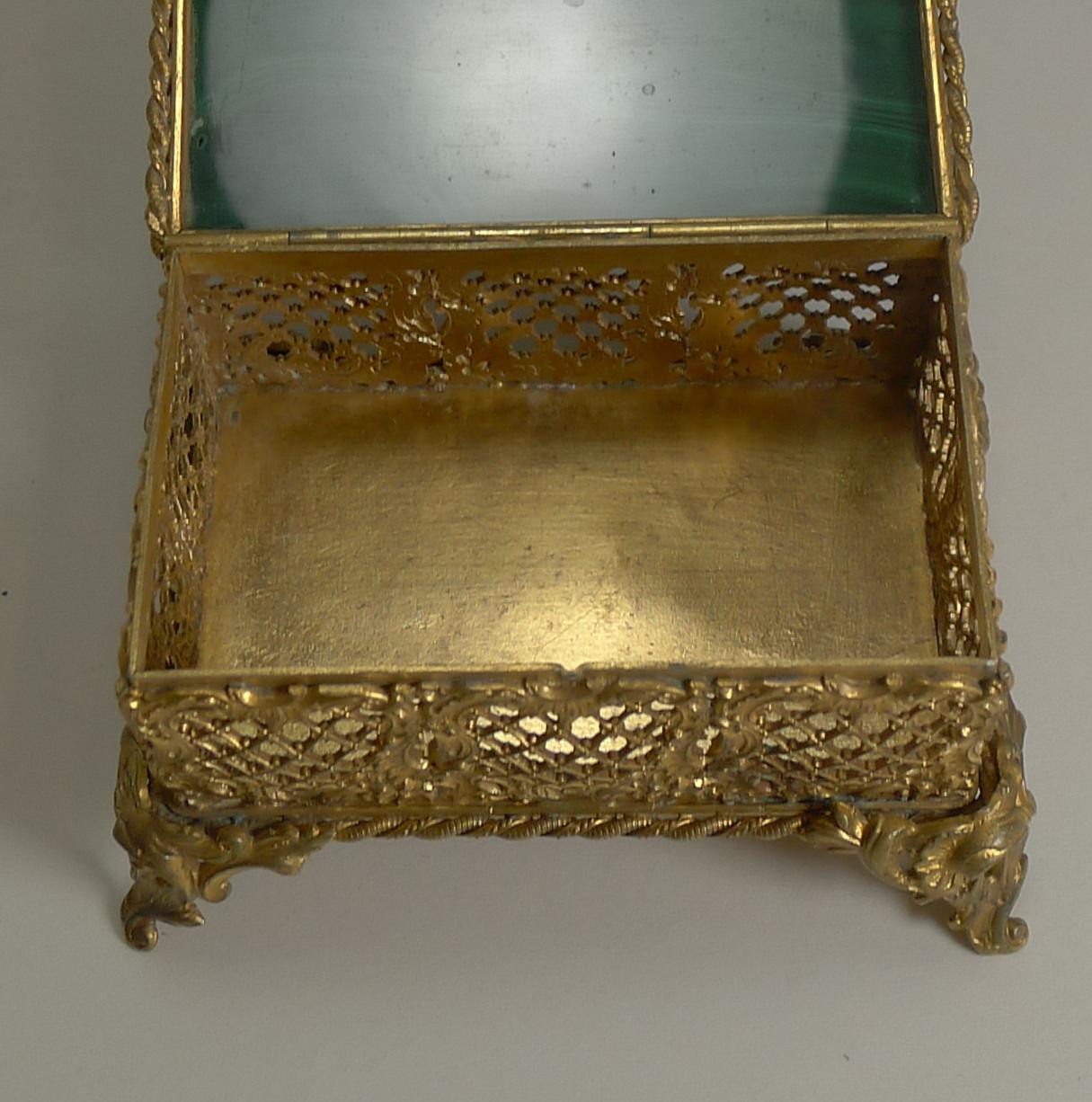 Antique French Malachite Box, circa 1890 1