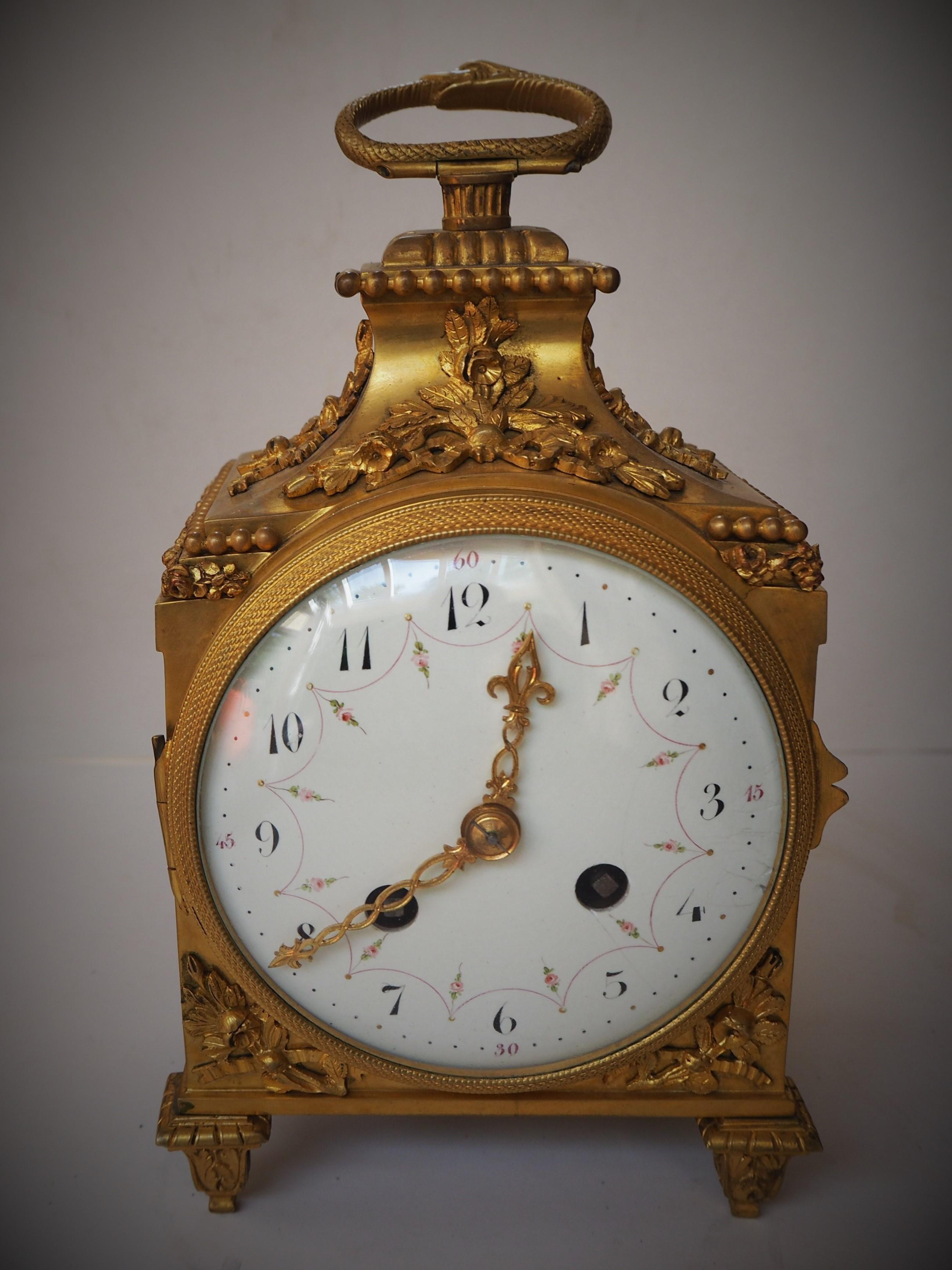 Antique / French Mantel Clock In Fair Condition In Perth, GB