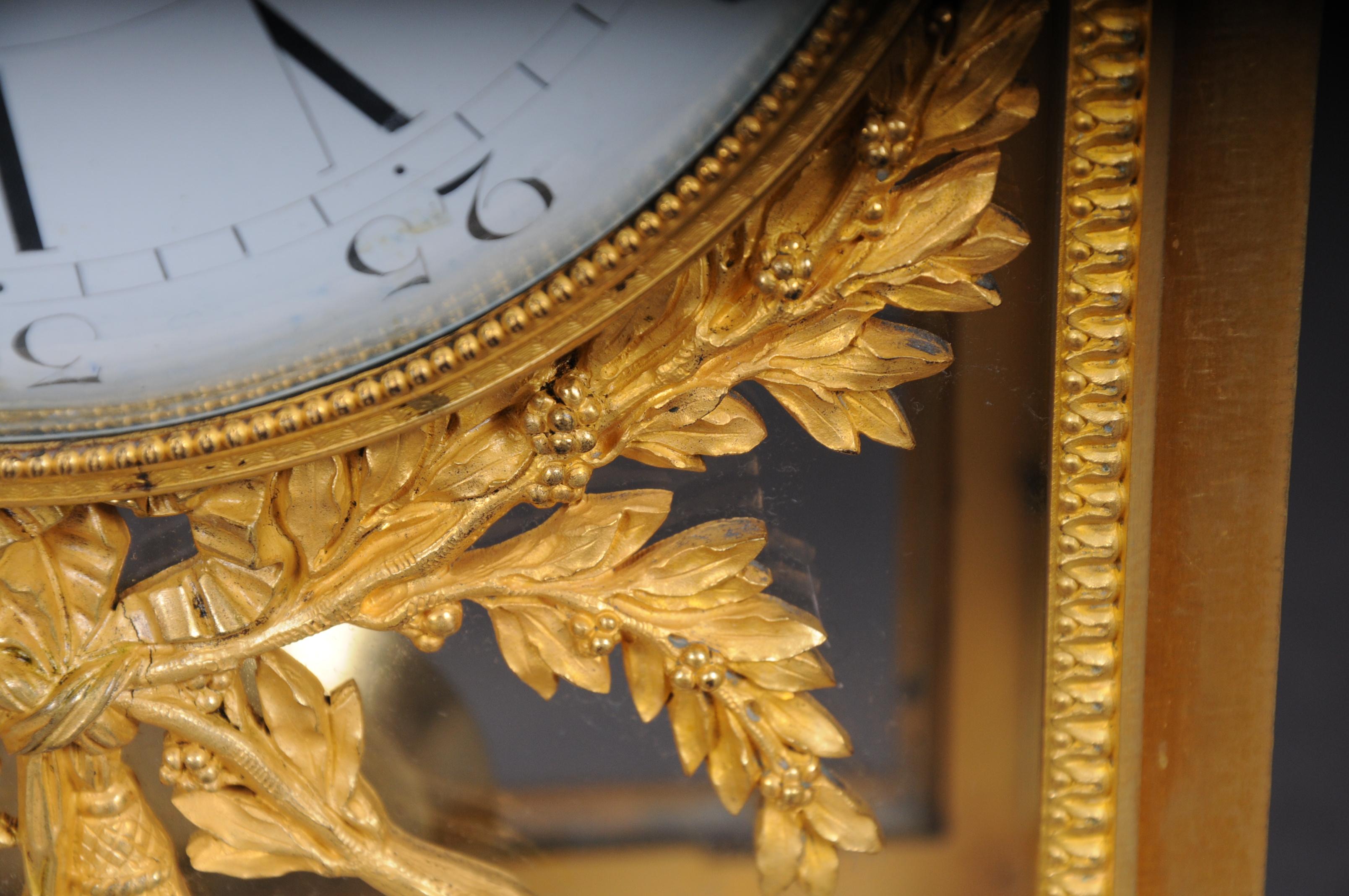 Antique French Mantelpiece / Clock, Deniere a Paris, circa 1880 In Good Condition For Sale In Berlin, DE
