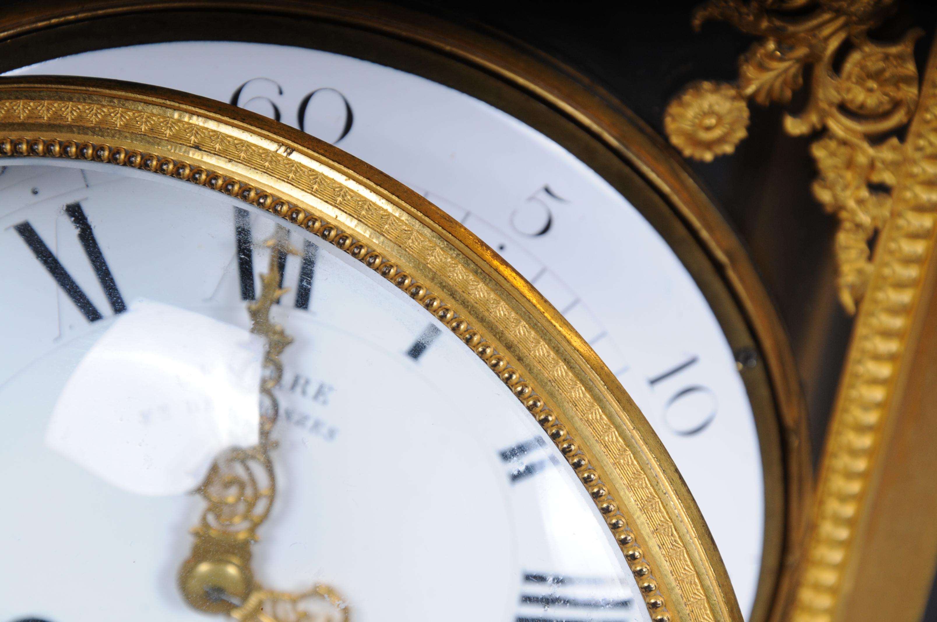 Late 19th Century Antique French Mantelpiece / Clock, Deniere a Paris, circa 1880 For Sale