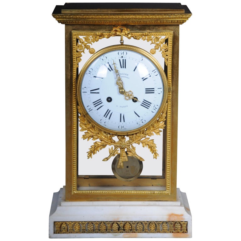 Antique French Mantelpiece / Clock, Deniere a Paris, circa 1880 For Sale