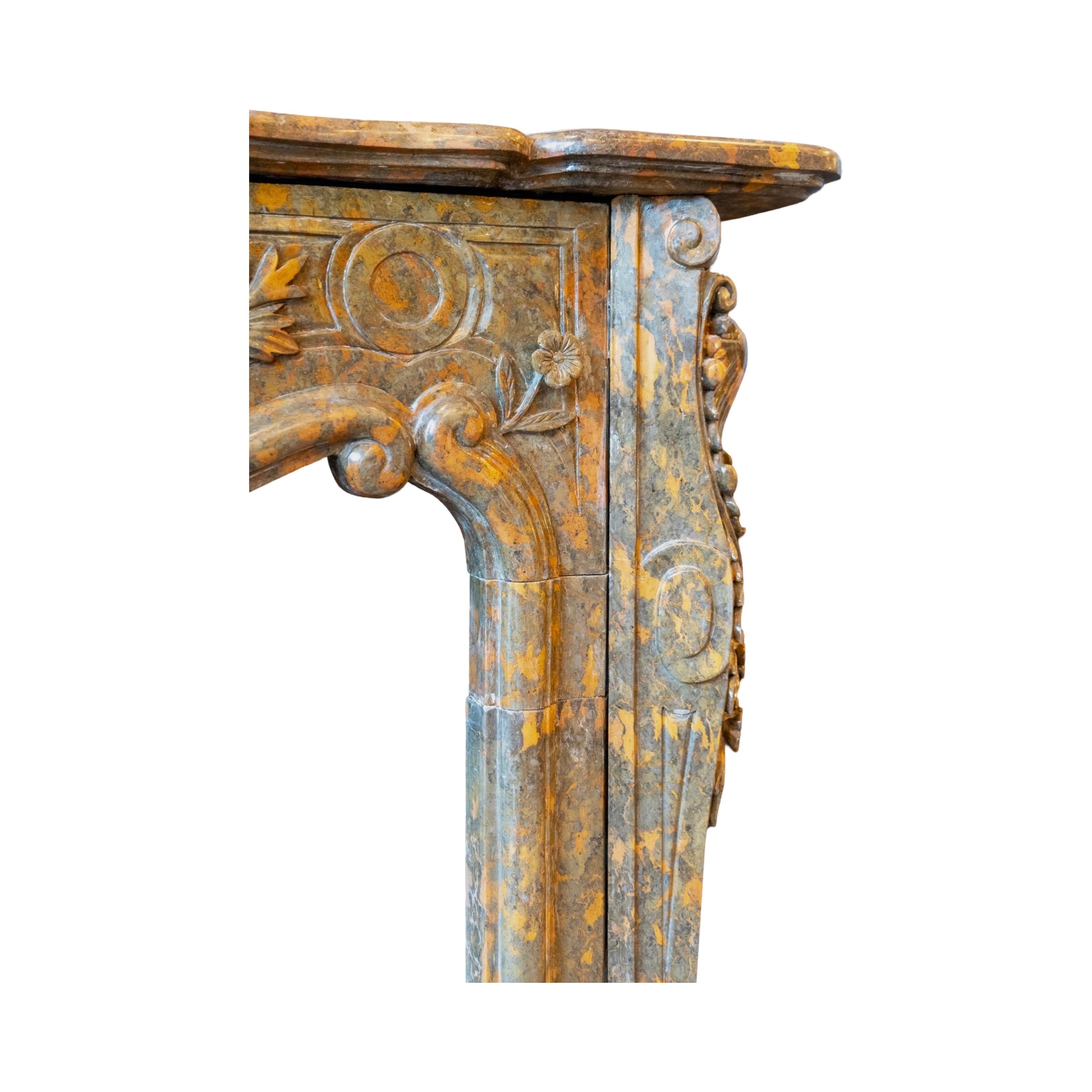 Repisa de mármol Antique French siglo XIX en venta