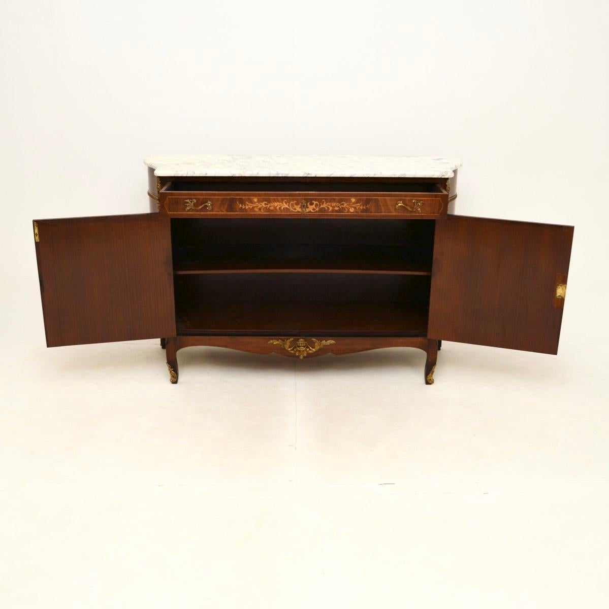 Luigi XVI Antique French, mobile con piano in marmo in vendita