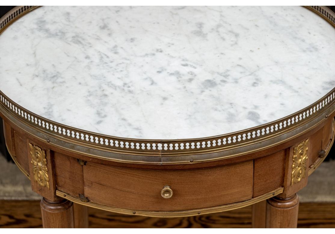 Antique French Marmorplatte Mechanische Bouillotte Tisch im Zustand „Starke Gebrauchsspuren“ im Angebot in Bridgeport, CT