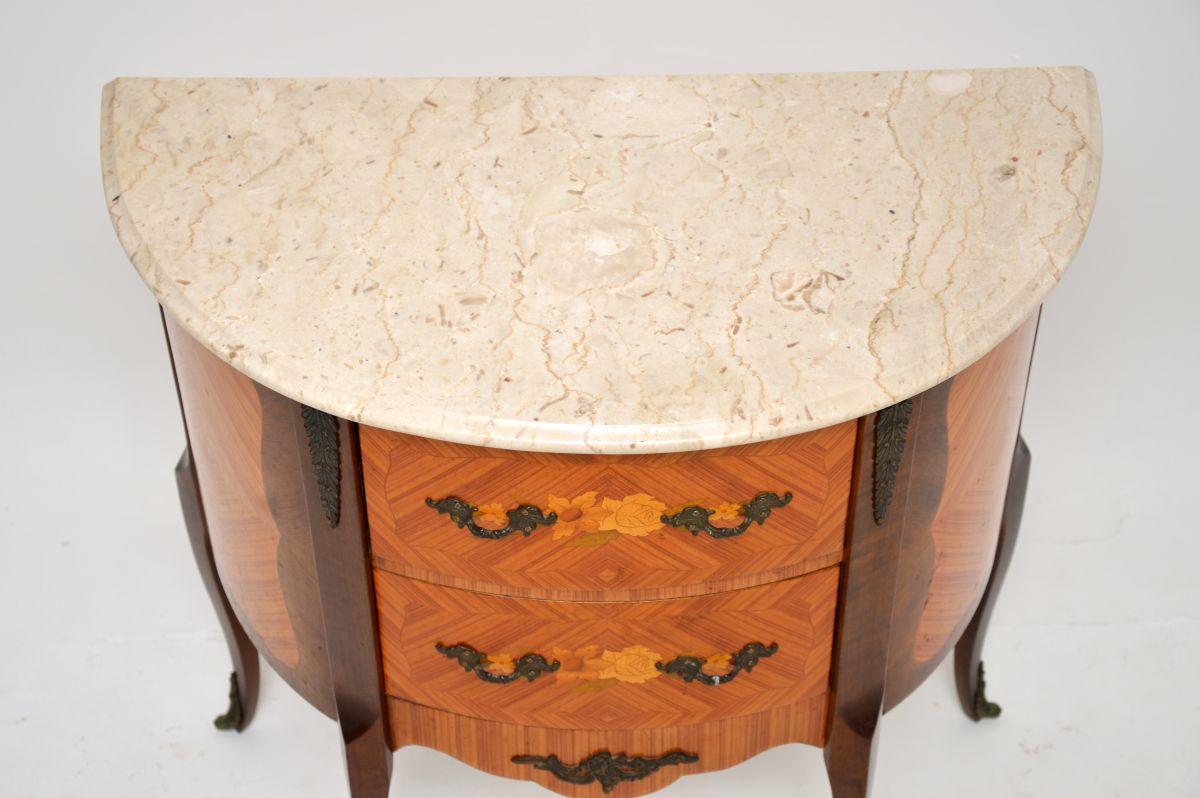 Arcón francés antiguo con tapa de mármol en Bueno estado para la venta en London, GB