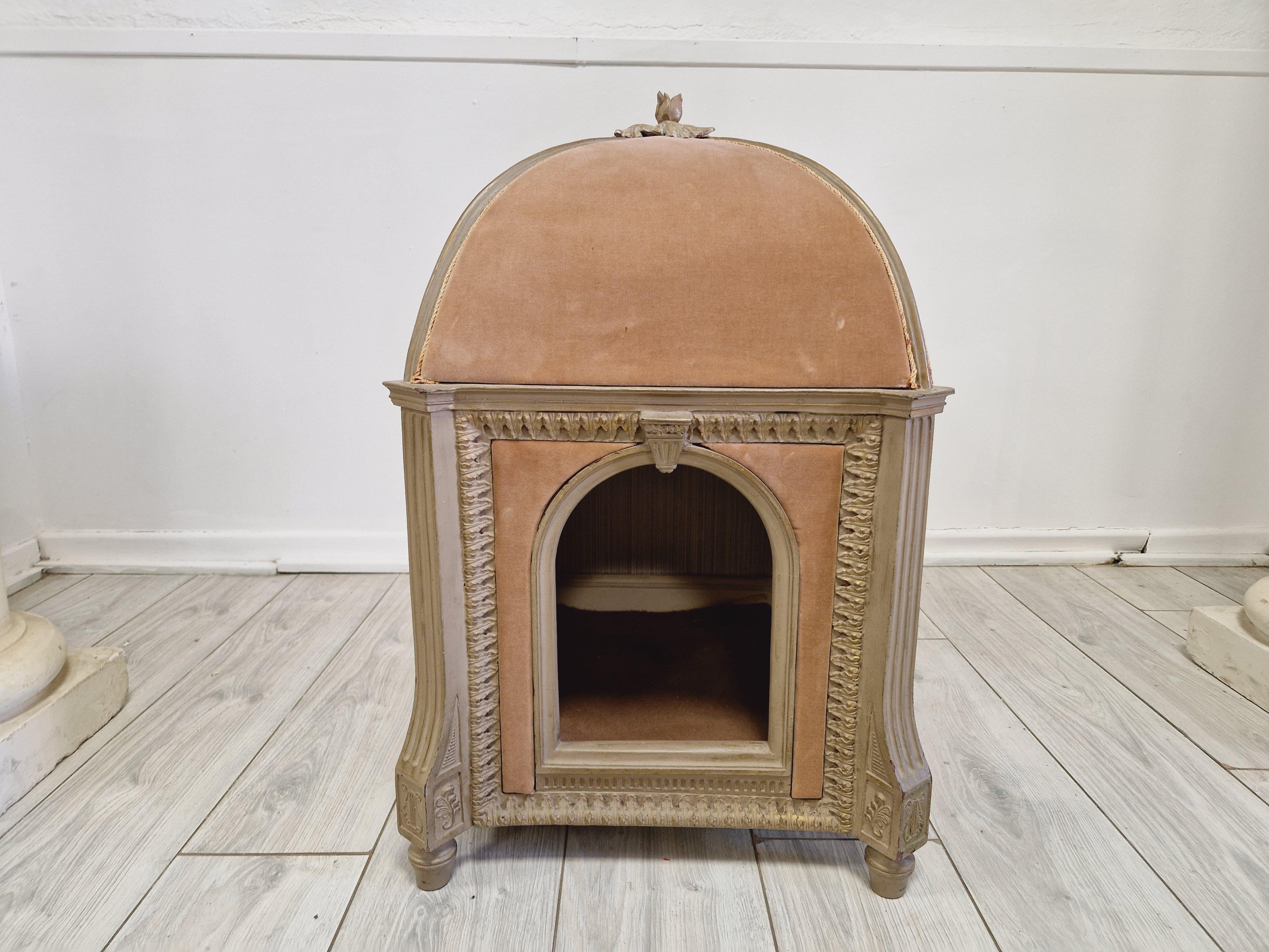 Letto per cani Antique French Marie Antoinette 3