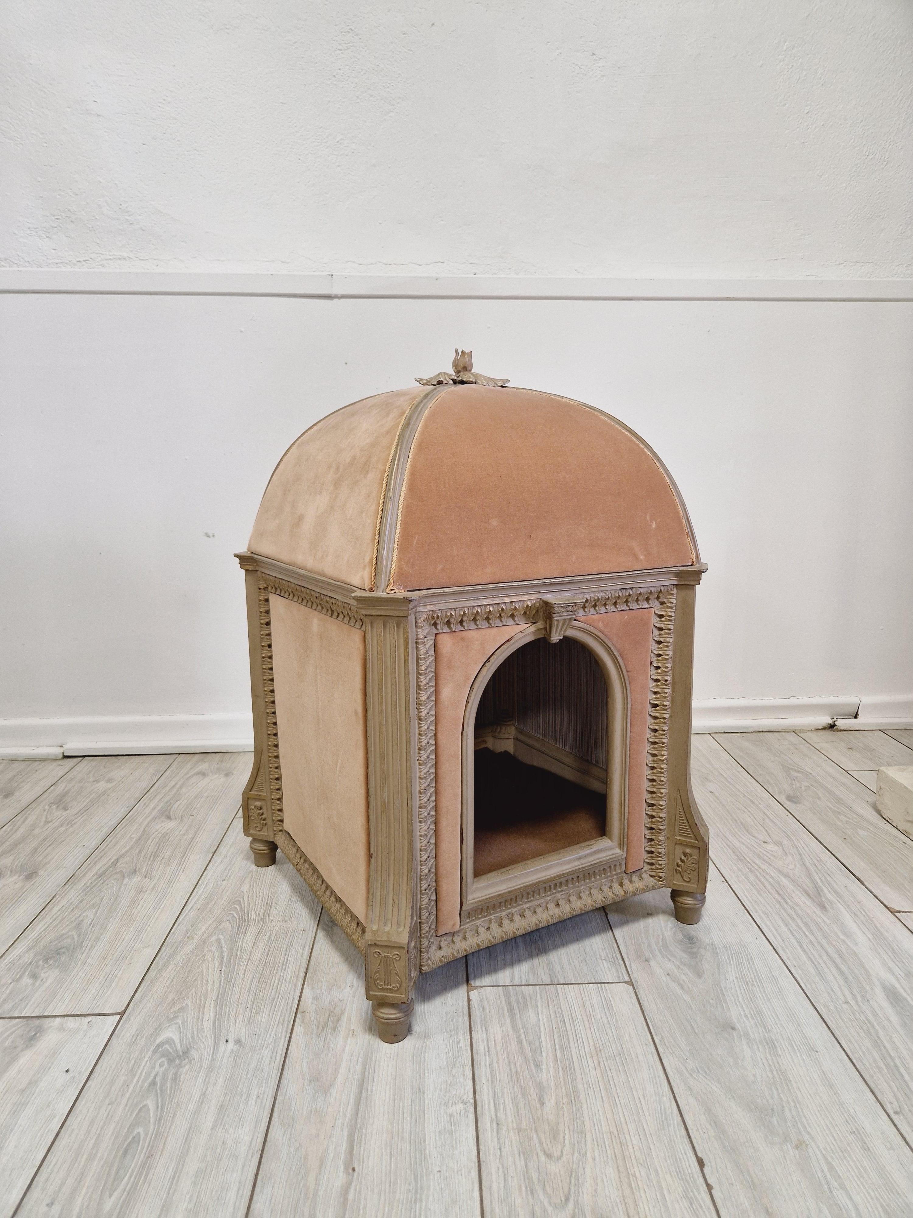 Intagliato Letto per cani Antique French Marie Antoinette