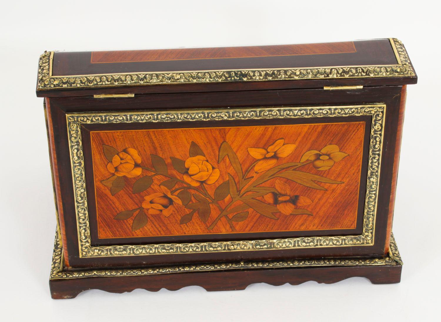 Antique French Marquetry and Ormolu Stationary Casket . 19th Century For Sale 5