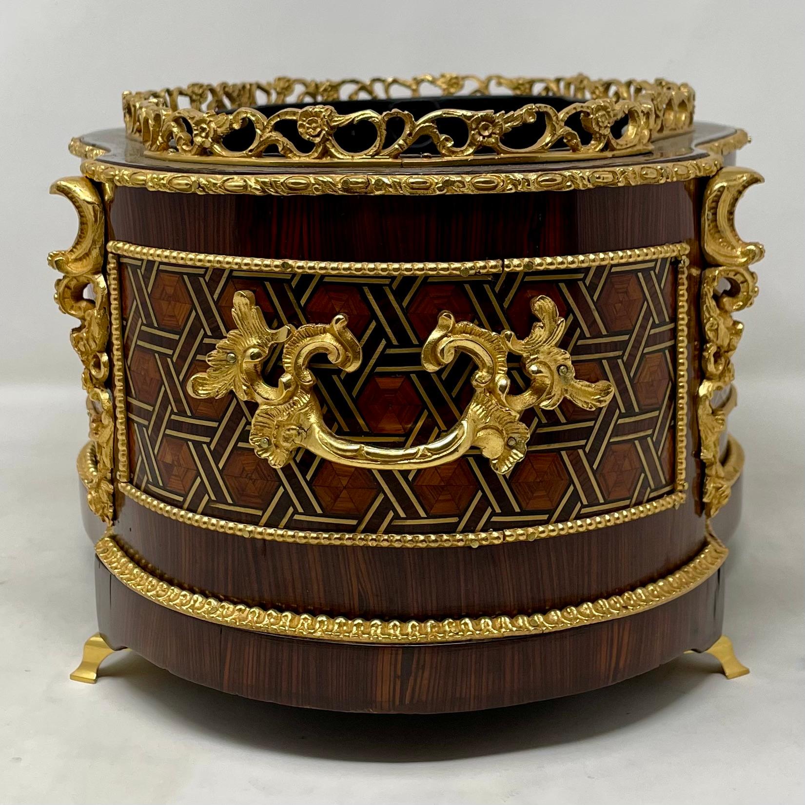 Antique French Marquetry Jardiniere with Bronze D'ore Mounts, Circa 1890. In Good Condition For Sale In New Orleans, LA