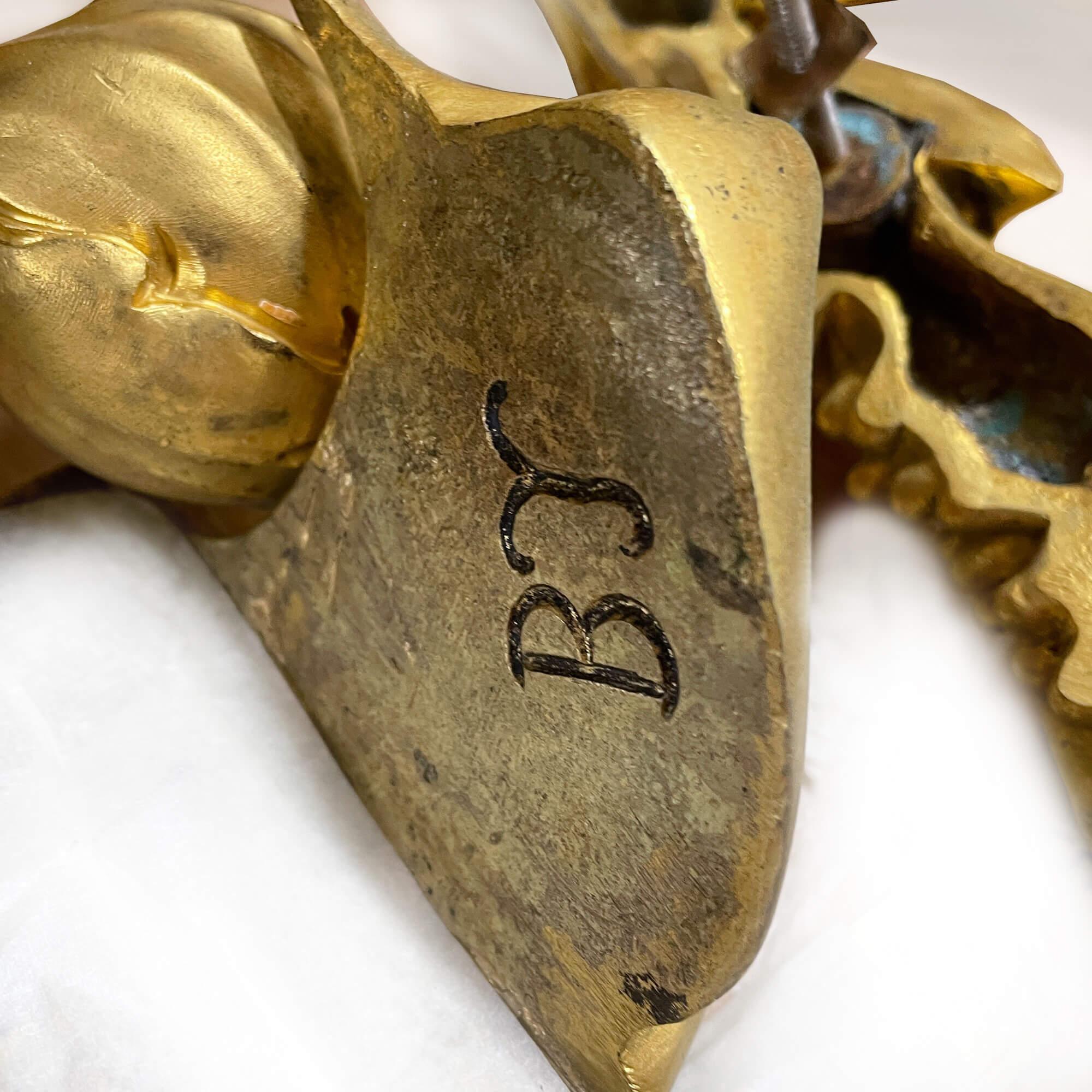 Bureau du Roi en marqueterie, bronze doré et jaspe d'époque de Beurdeley en vente 10