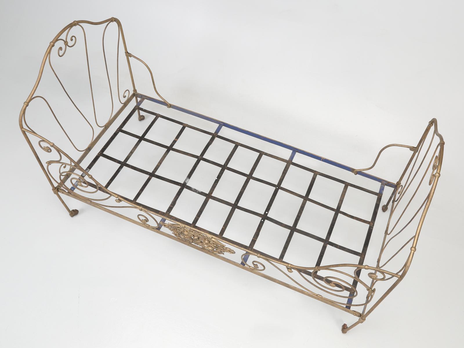 Antique French Metal Daybed in Old Paint 10