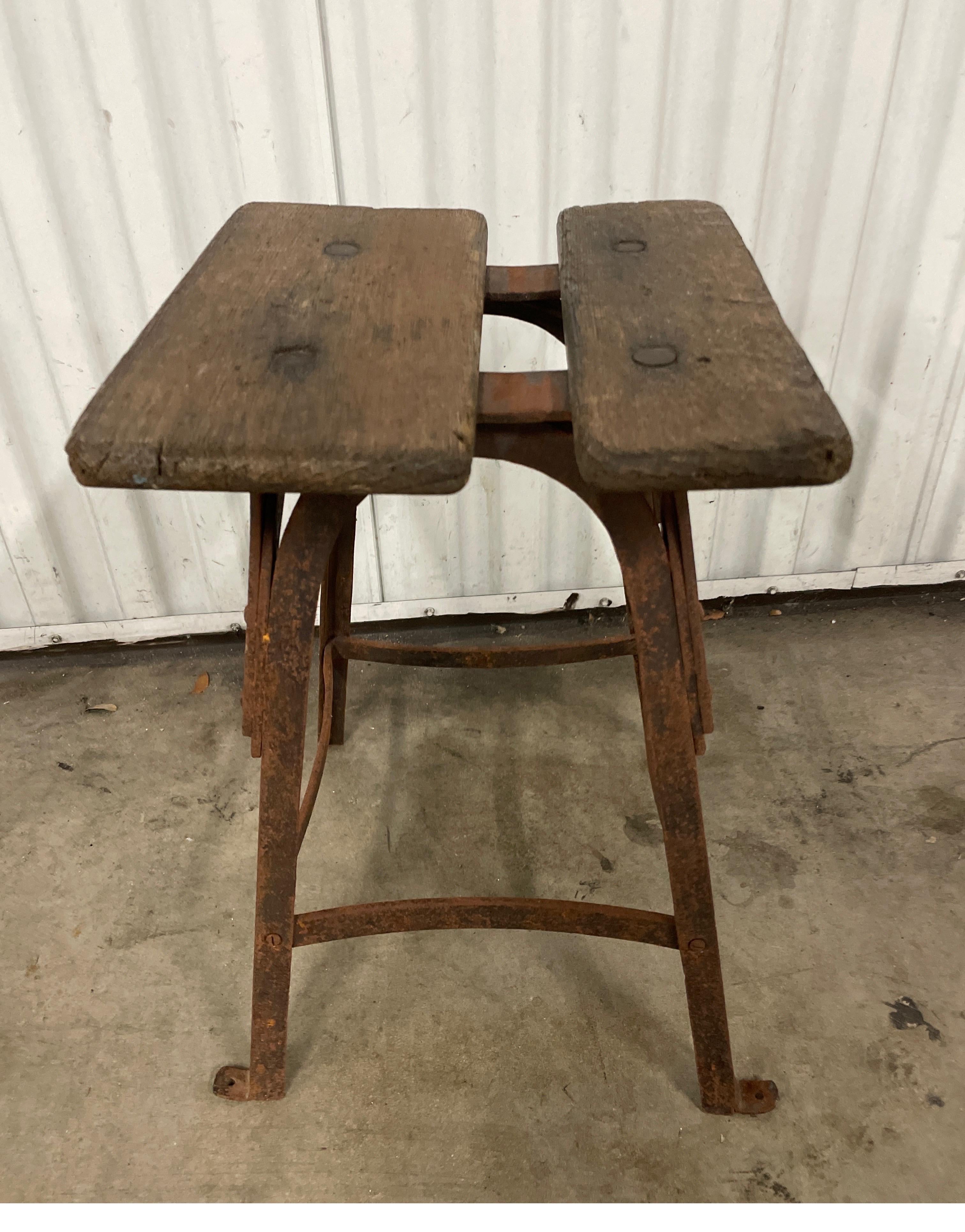 Antique French Milking Stool In Good Condition For Sale In West Palm Beach, FL