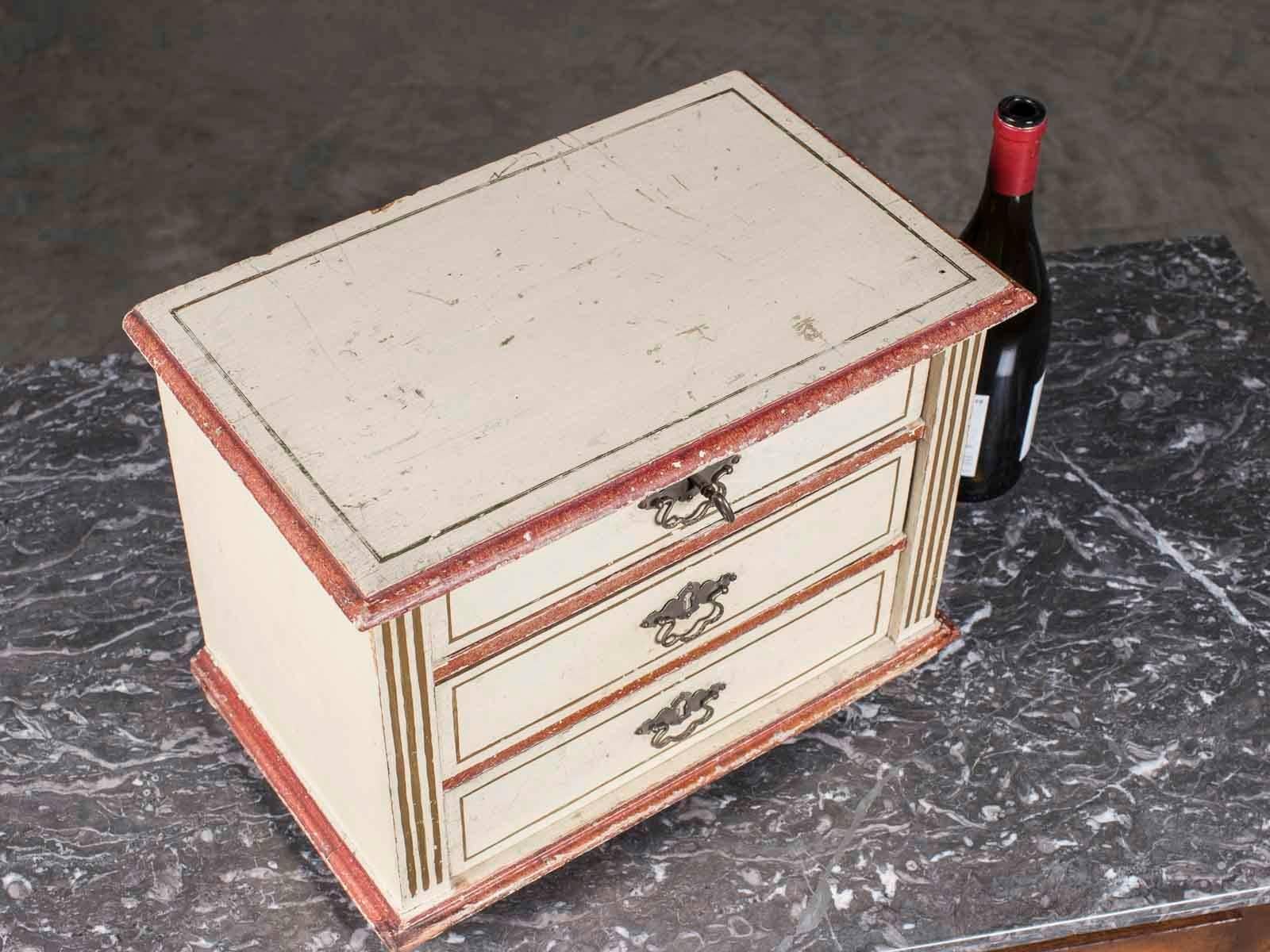 Antique French Miniature Sample Painted Chest of Drawers, circa 1890 For Sale 3