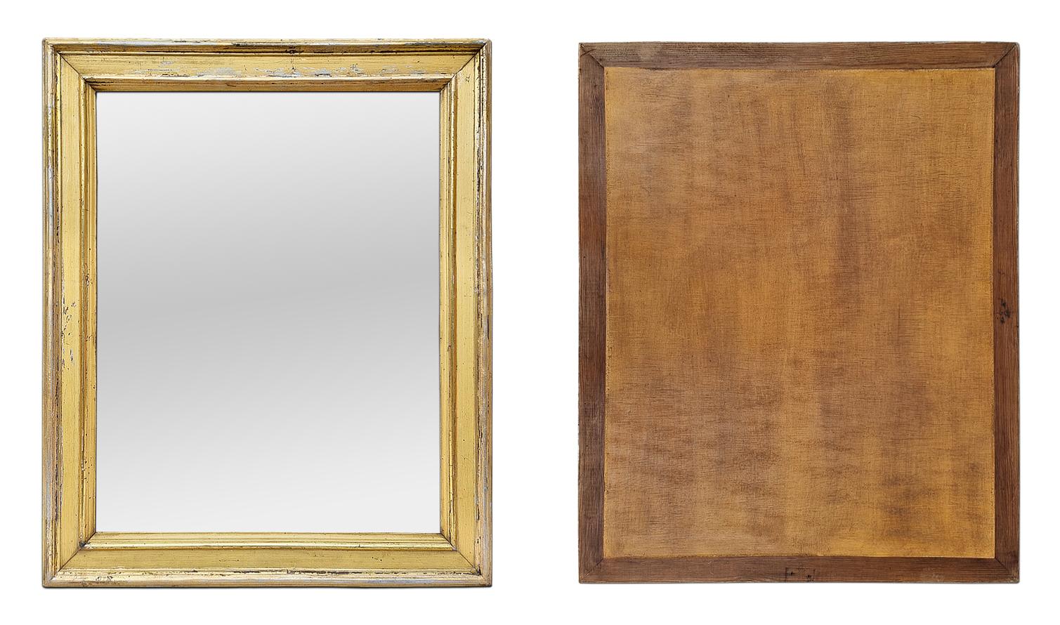 Doré Miroir français ancien en bois doré, couleurs vermeil, vers 1890 en vente