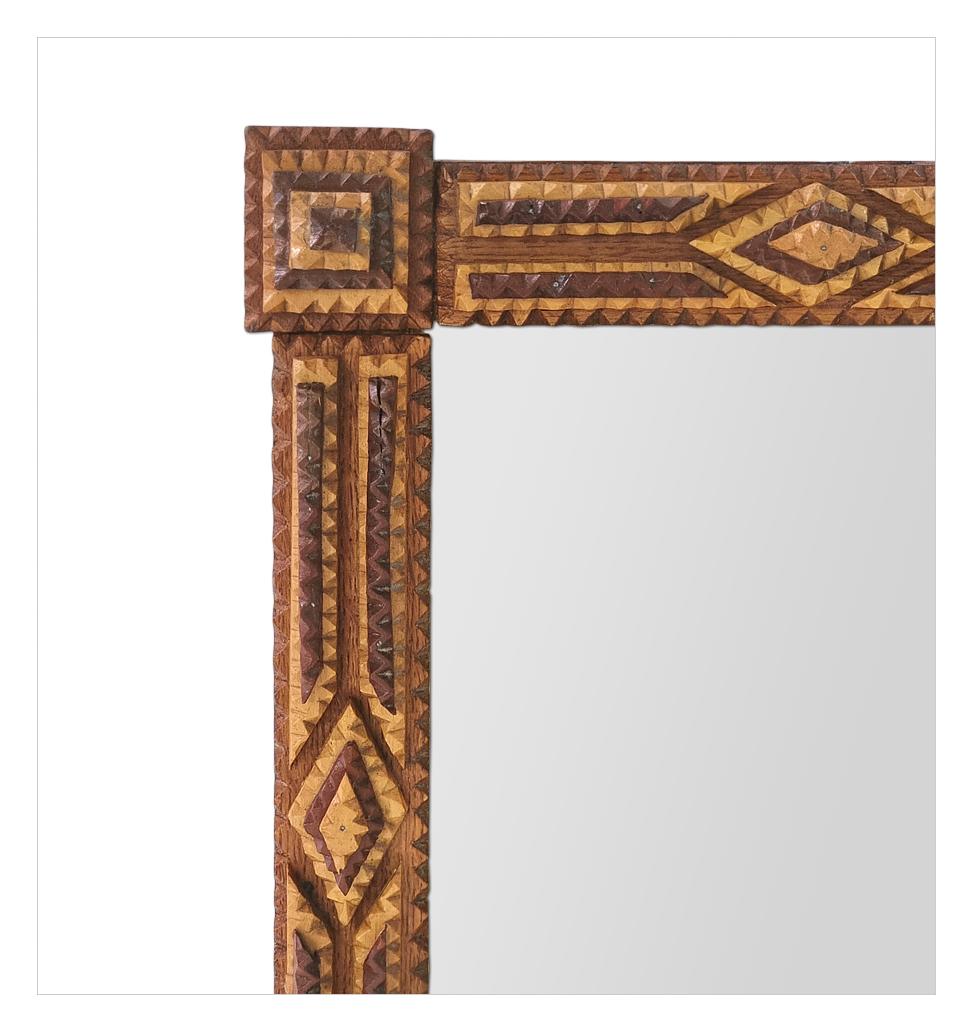 Antique French Mirror, Tramp Art Style, Carved Two-tone Wood, circa 1920 In Good Condition For Sale In Paris, FR