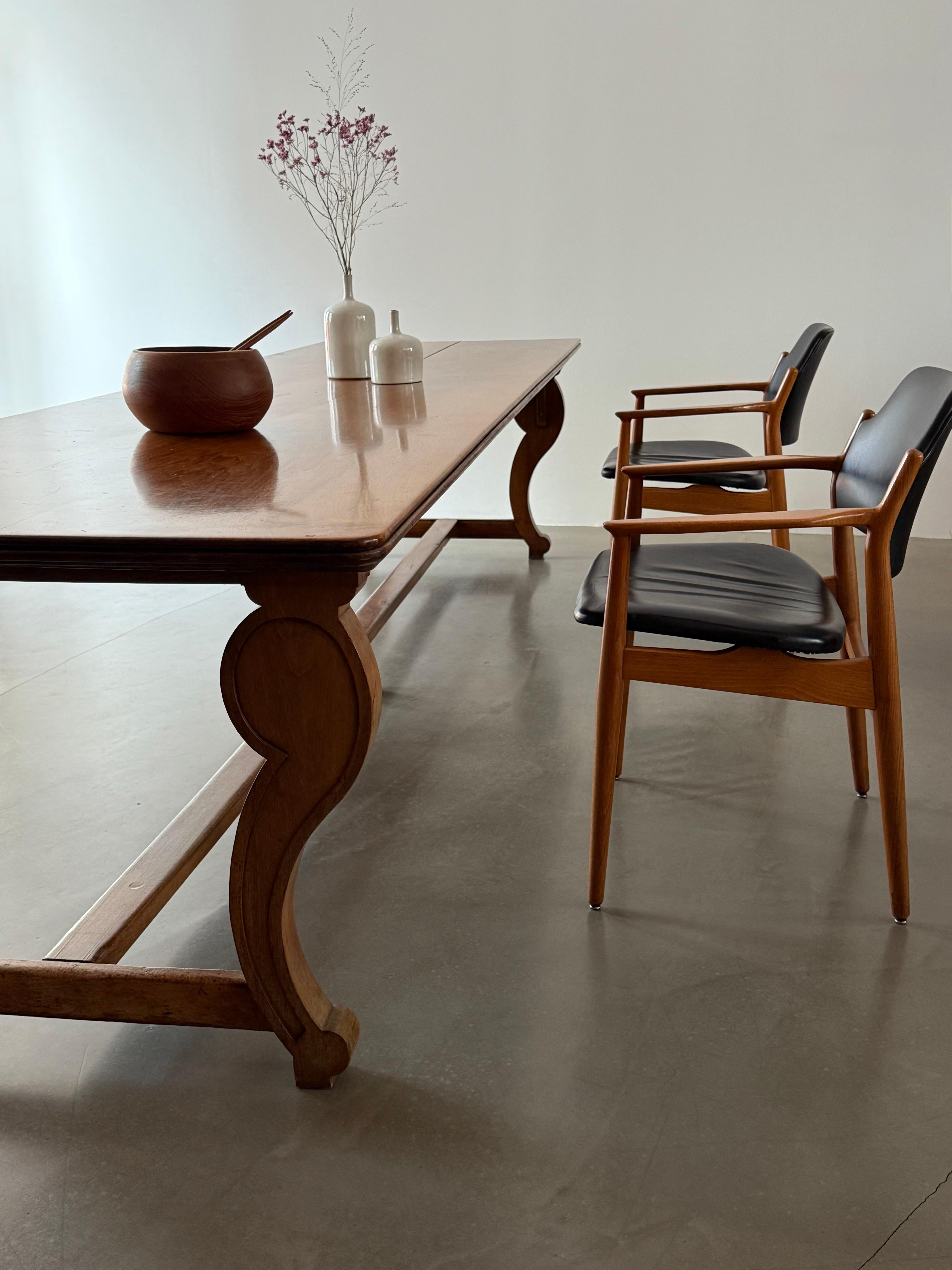 ANTIQUE TABLE A DINER MONASTERY FRANCAISE EN BOIS D'ALIMENTAIRE 325cm, 19ème SIECLE Bon état - En vente à Reutlingen, DE