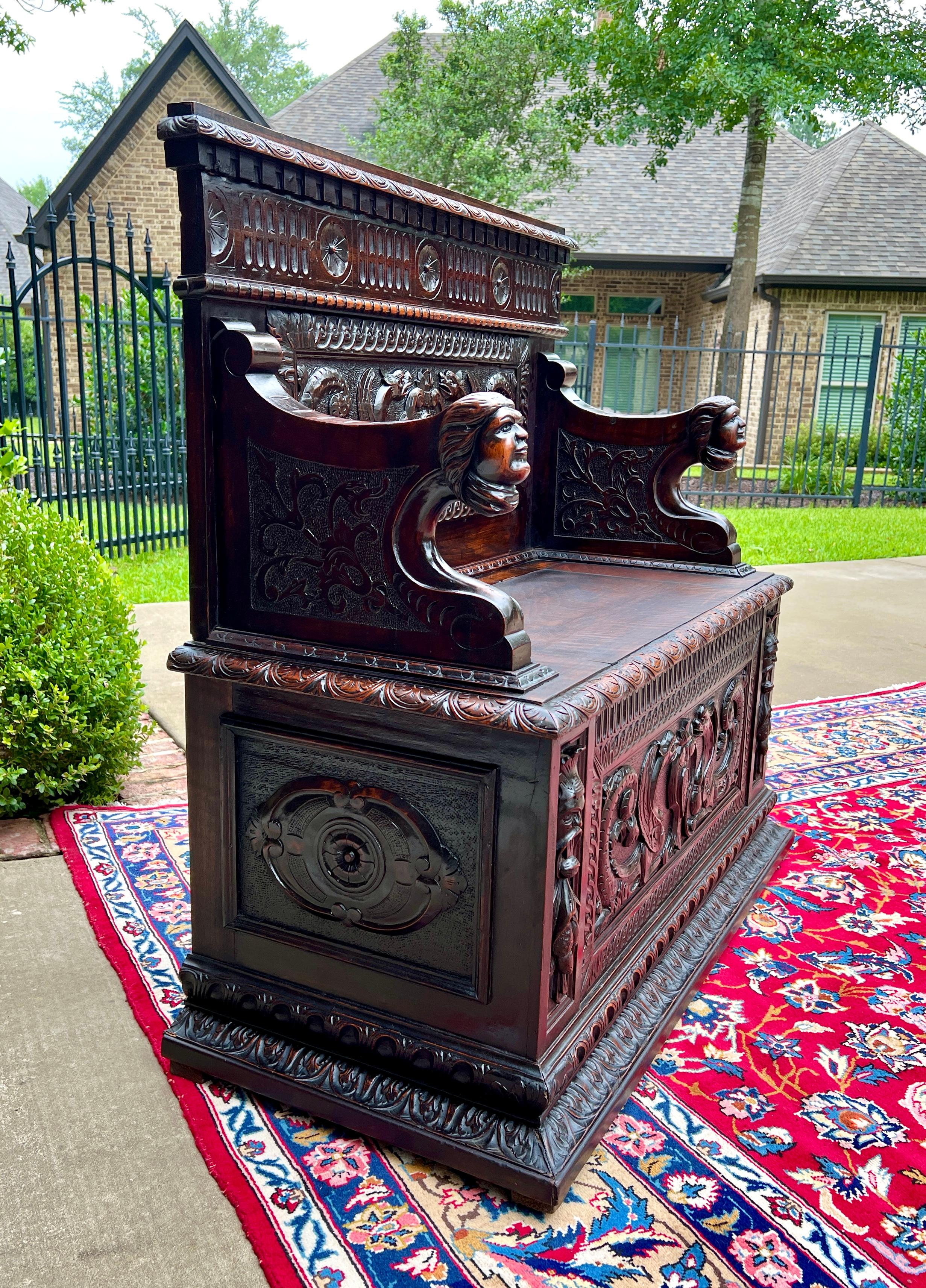 Antique French Monks Bench Settee Entry Petite Renaissance Revival Walnut c1870s In Good Condition In Tyler, TX