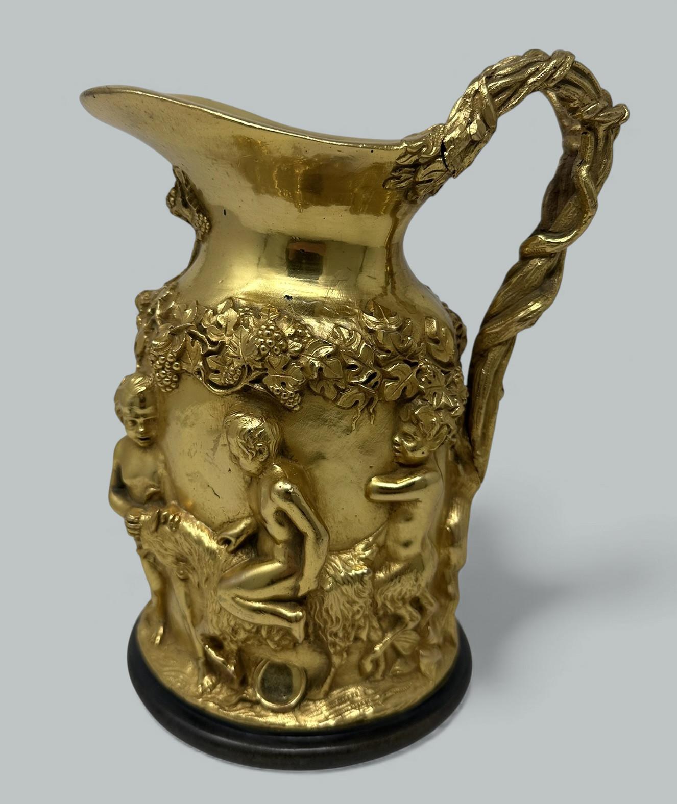 Francese Antique French Mitologico Bronzo Ormolu Ewer Claude Michel Clodion Grand Tour in vendita