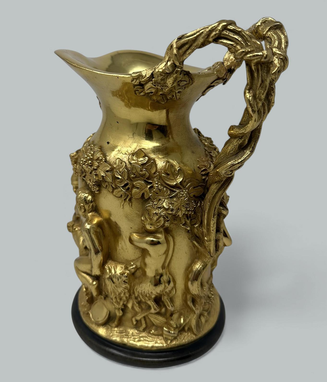 Antique French Mitologico Bronzo Ormolu Ewer Claude Michel Clodion Grand Tour In condizioni buone in vendita a Dublin, Ireland